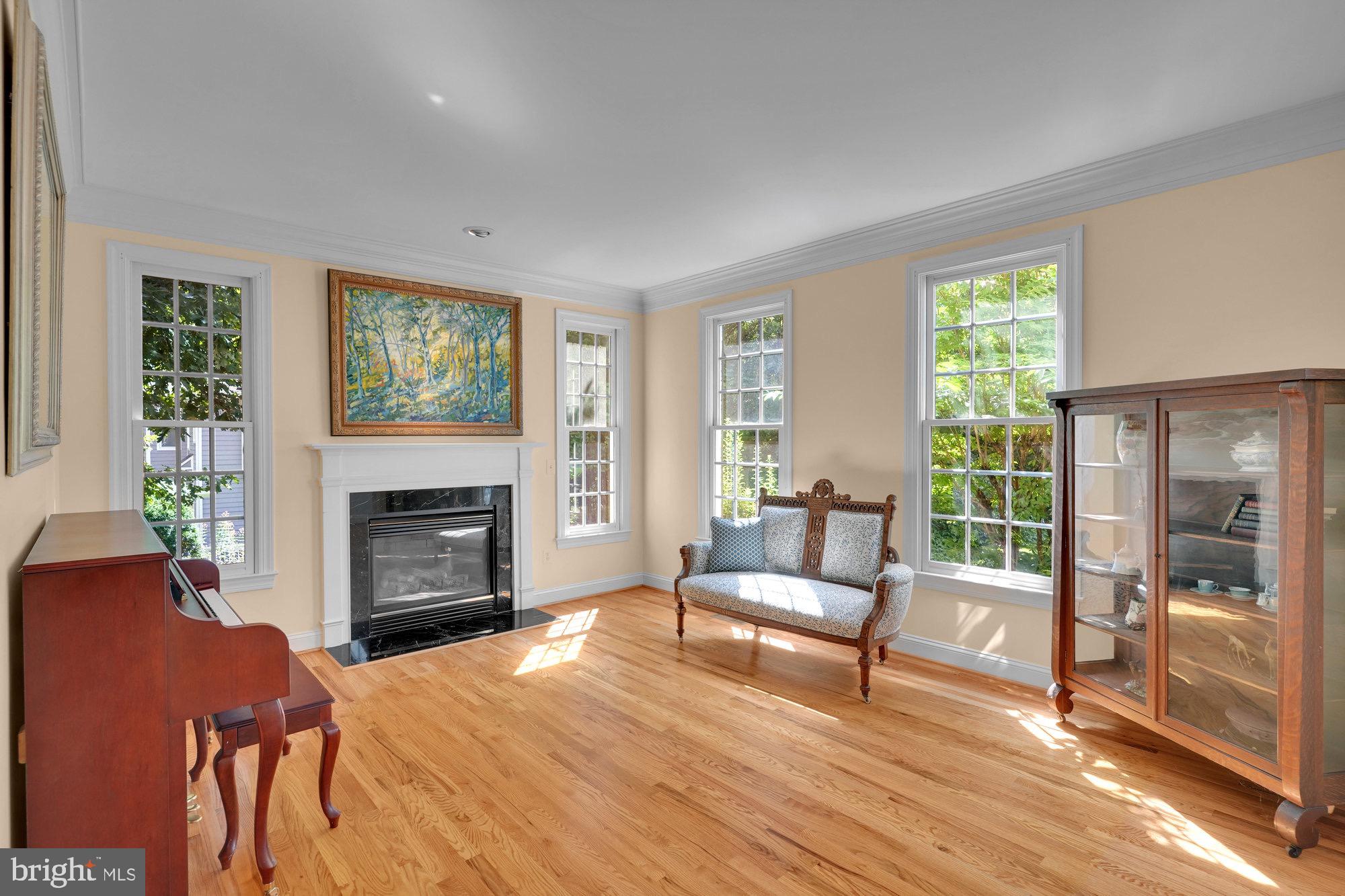 AIRSTON AT FOX MILL - Residential