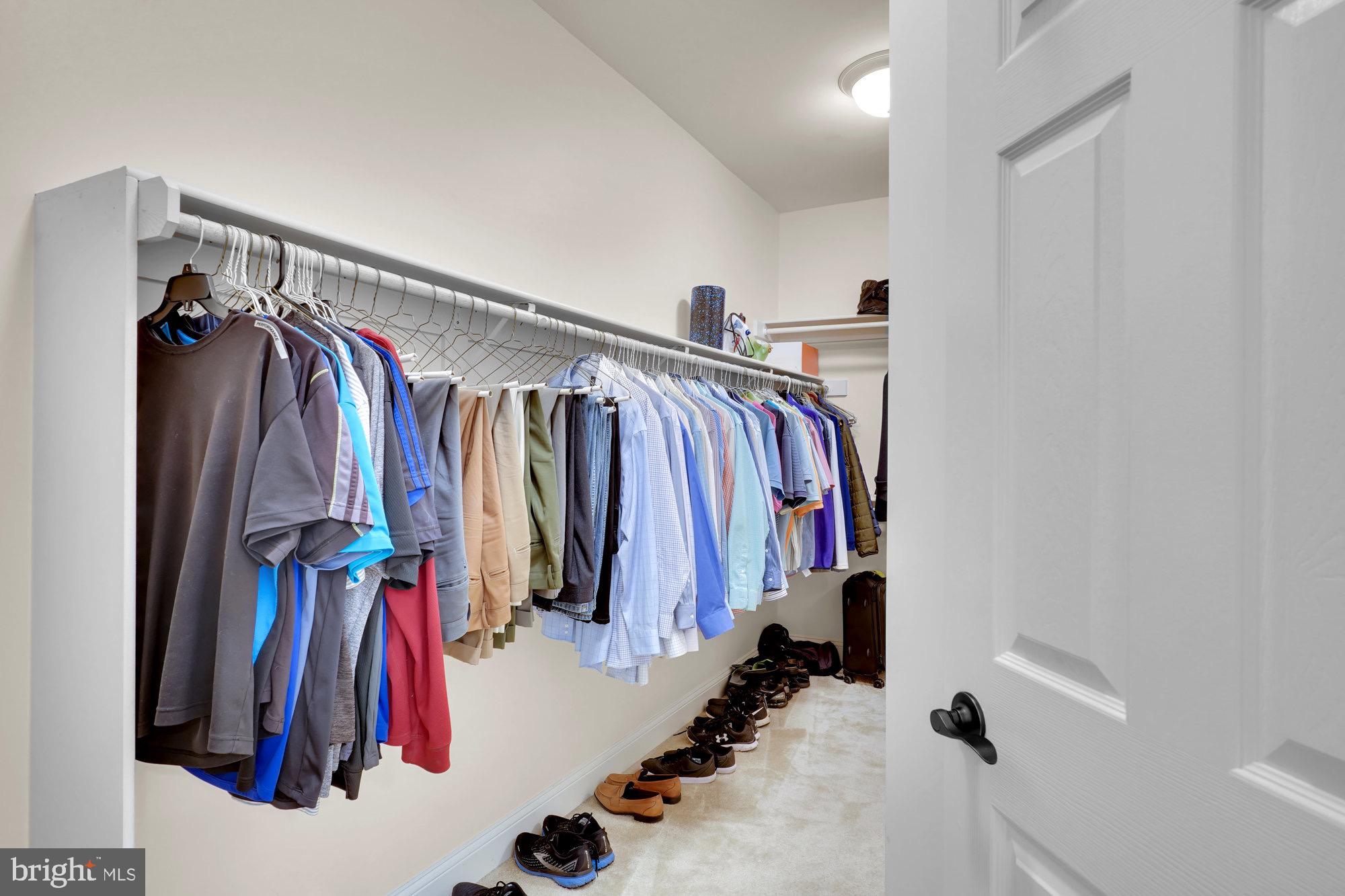 AIRSTON AT FOX MILL - Residential