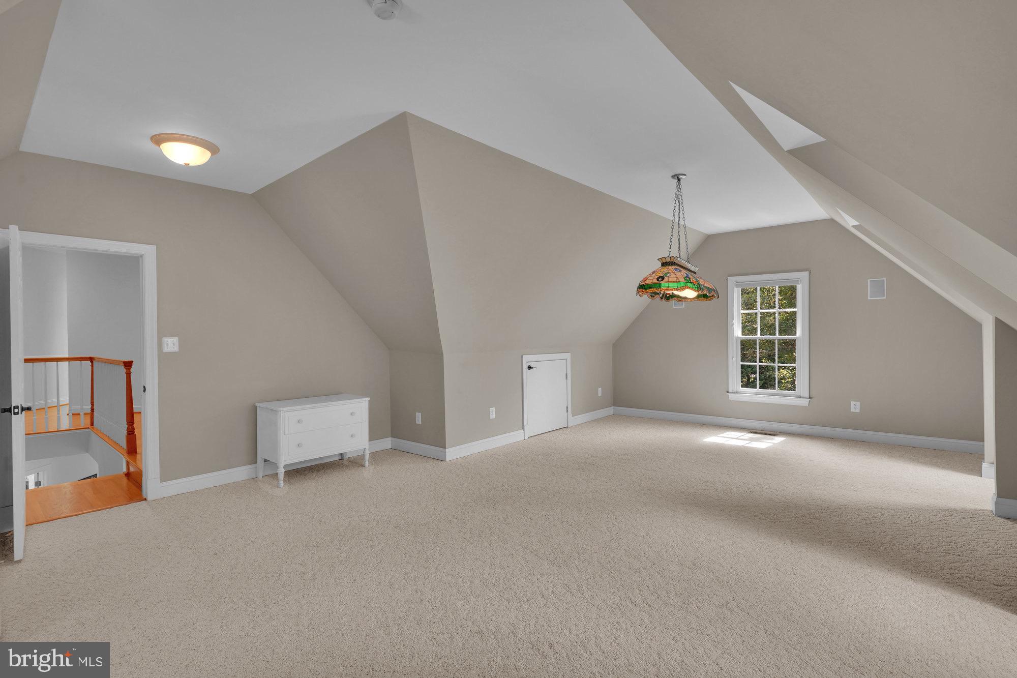 AIRSTON AT FOX MILL - Residential