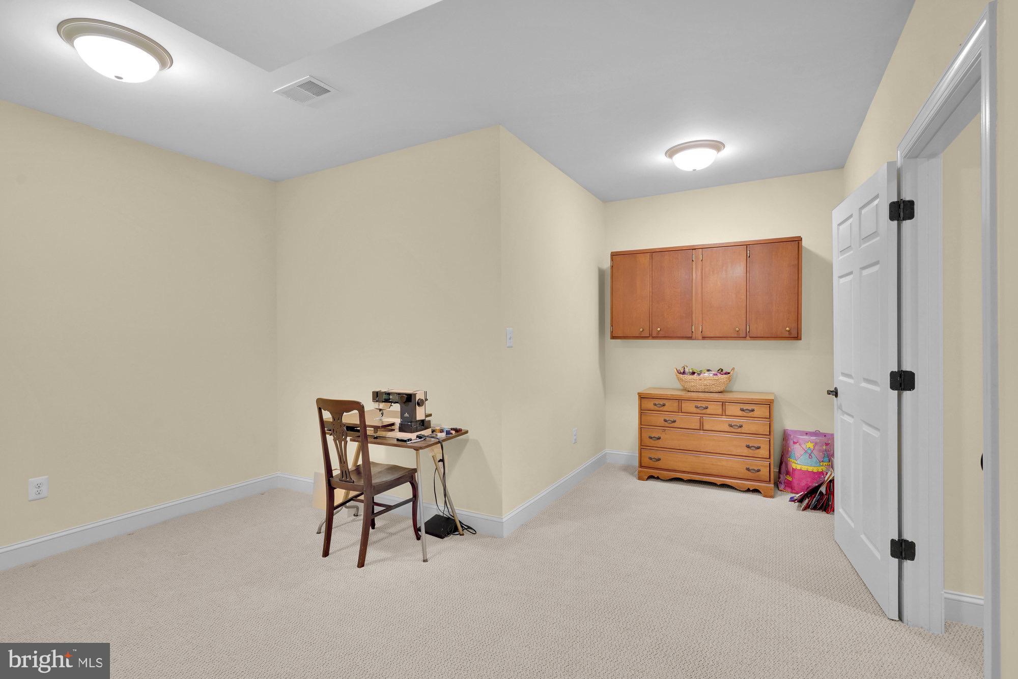 AIRSTON AT FOX MILL - Residential