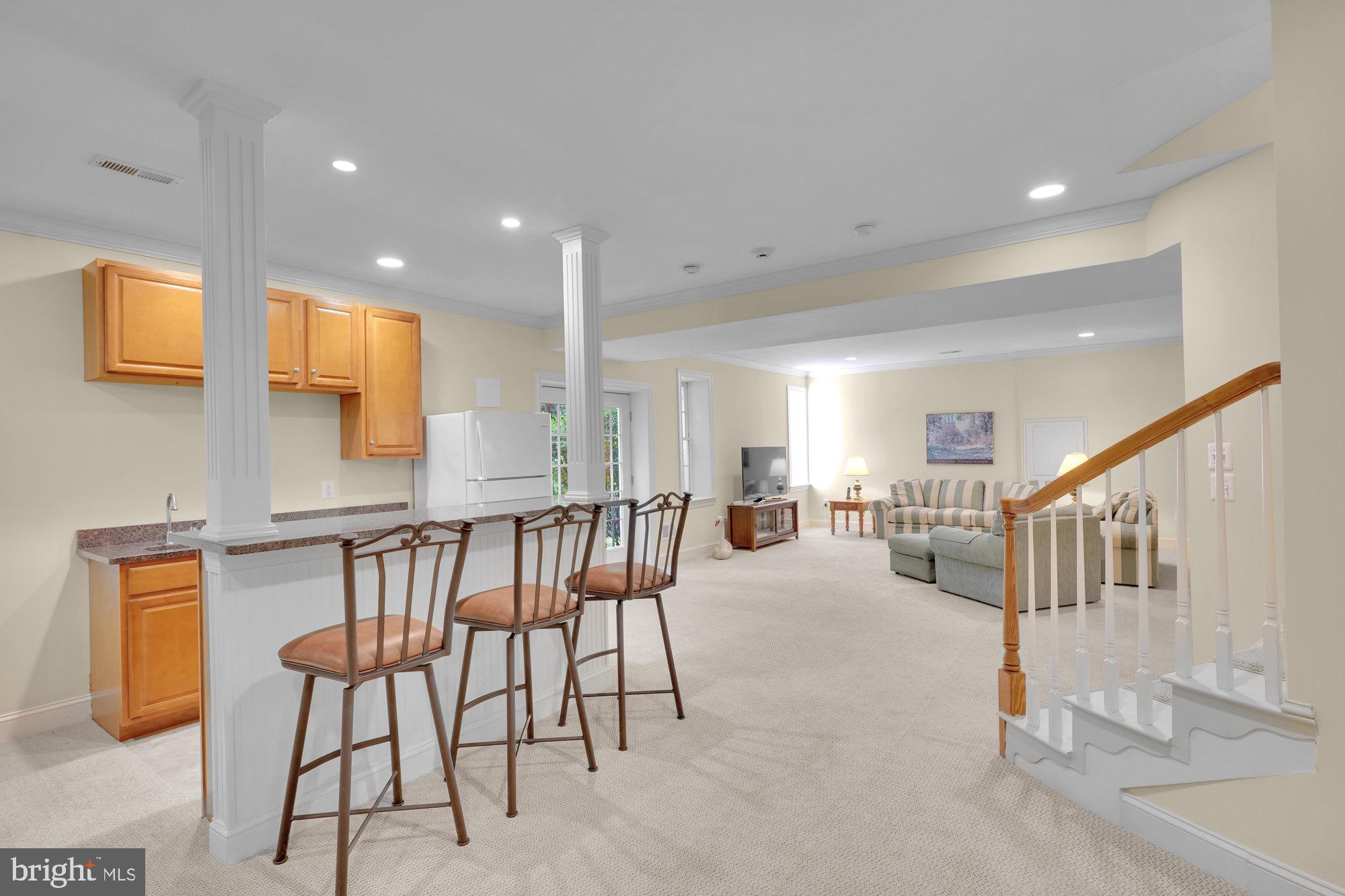 AIRSTON AT FOX MILL - Residential