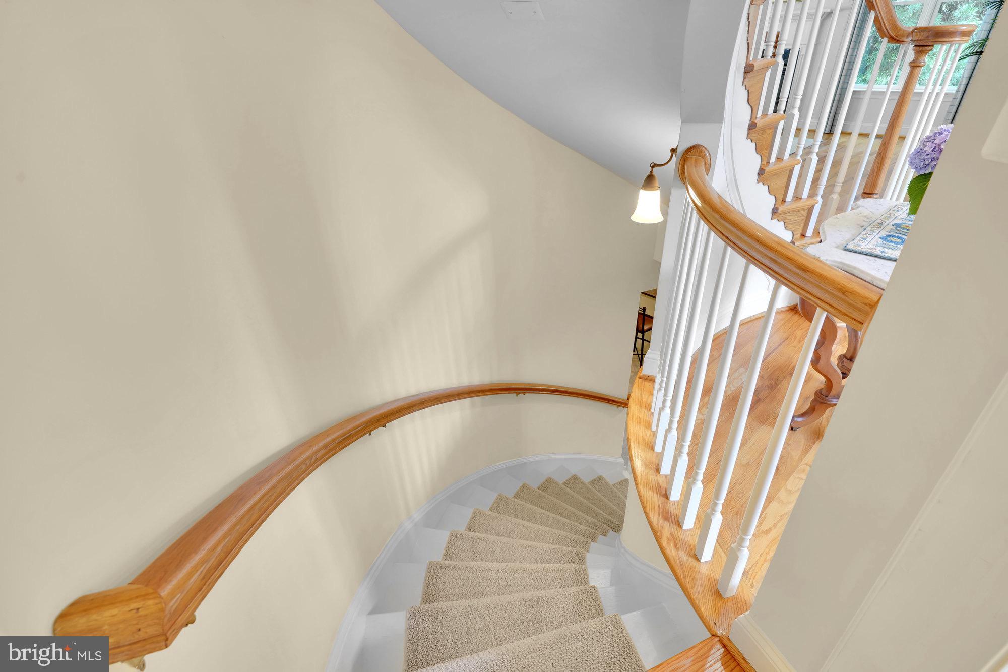 AIRSTON AT FOX MILL - Residential