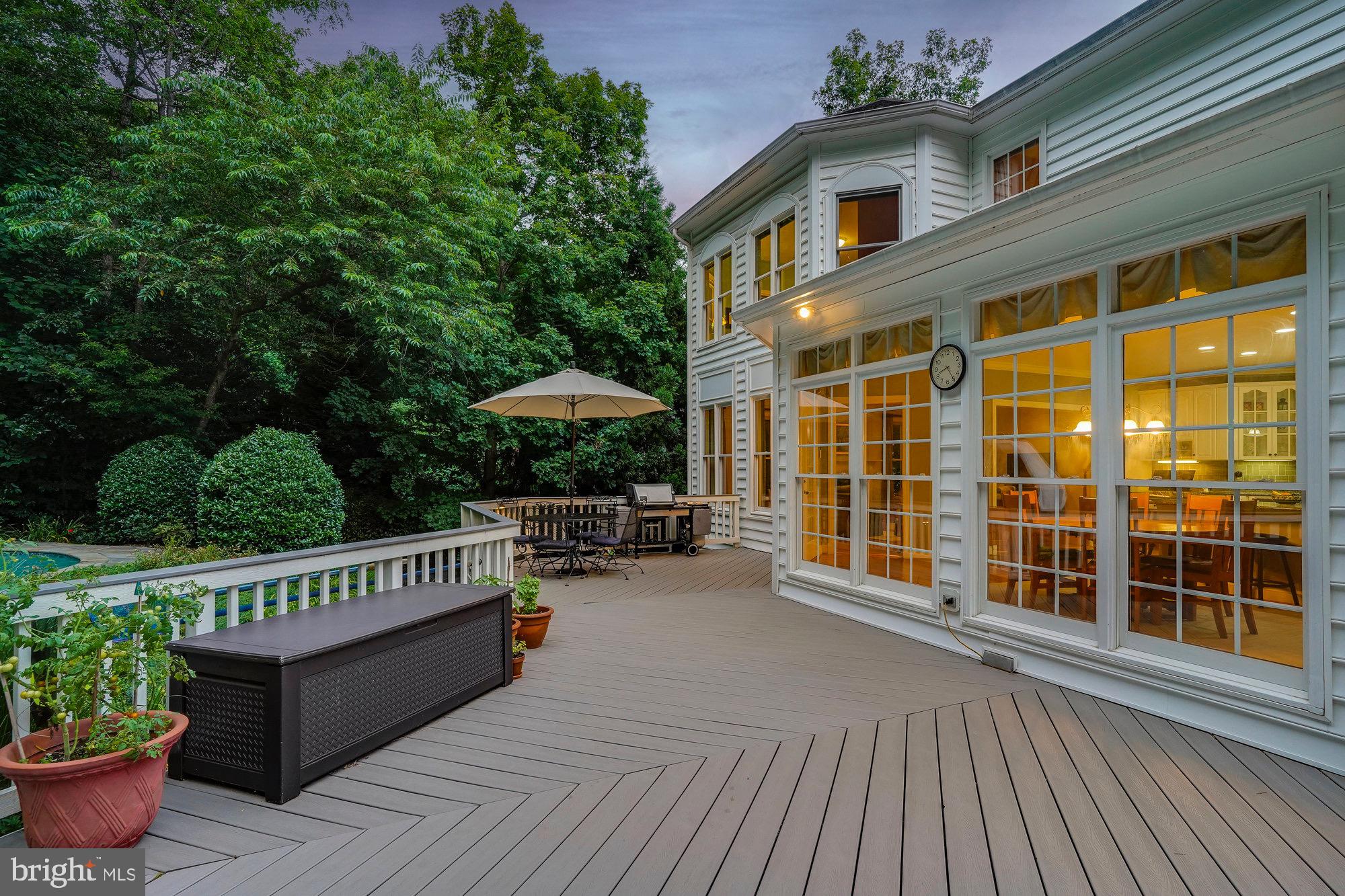 AIRSTON AT FOX MILL - Residential