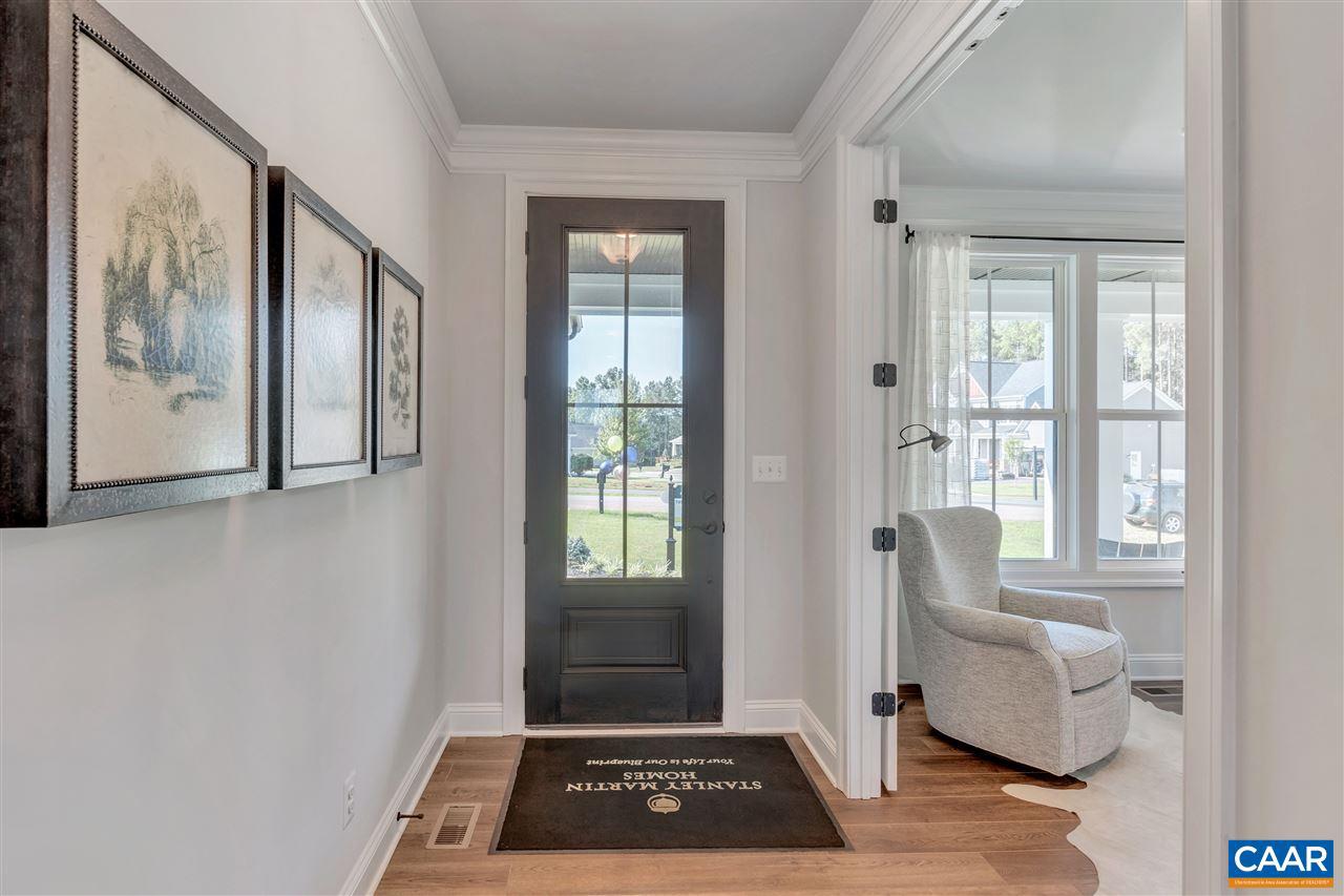 SPRING CREEK - Residential