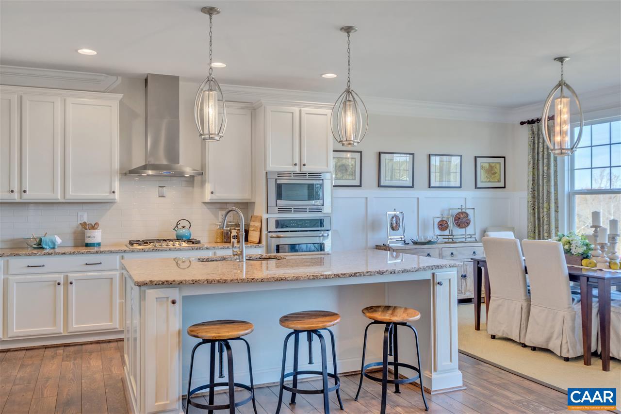 SPRING CREEK - Residential