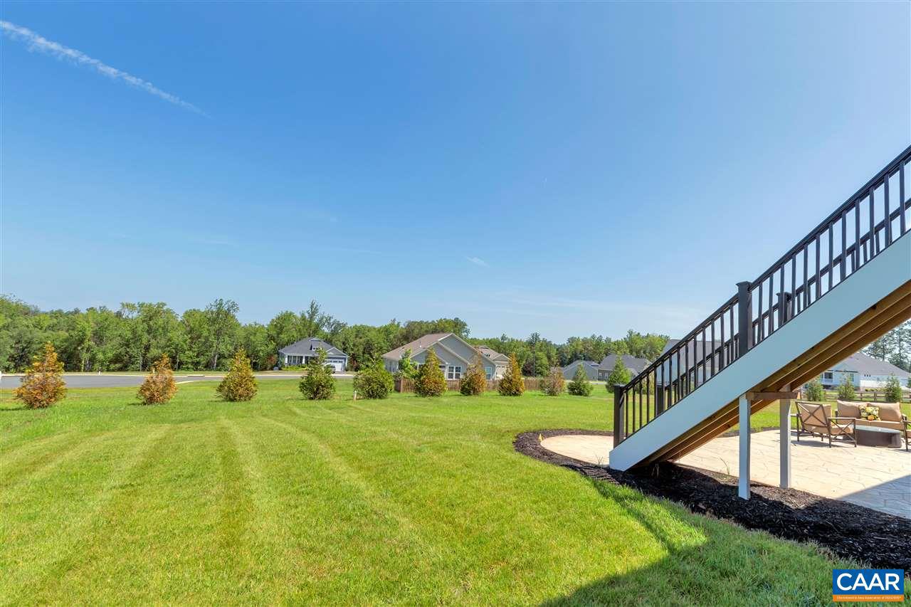 SPRING CREEK - Residential