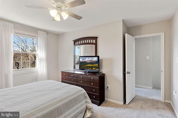 LAKEPOINTE - Residential Lease