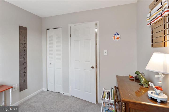 LAKEPOINTE - Residential Lease