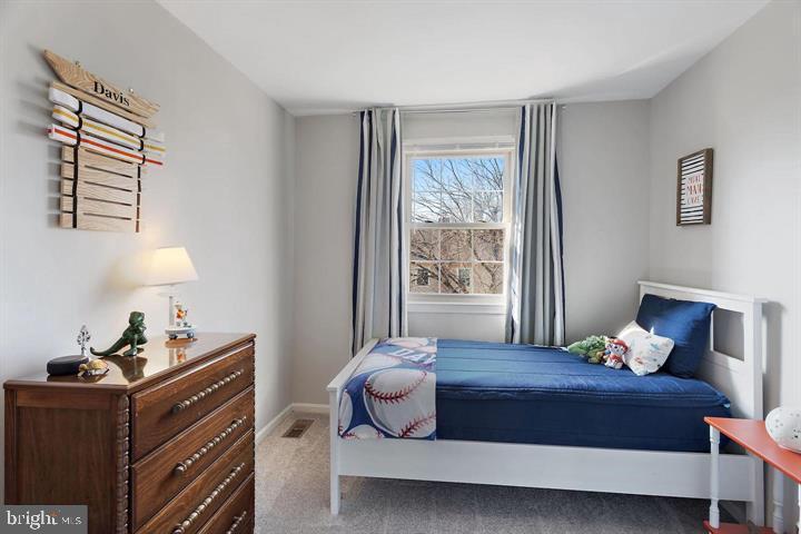 LAKEPOINTE - Residential Lease