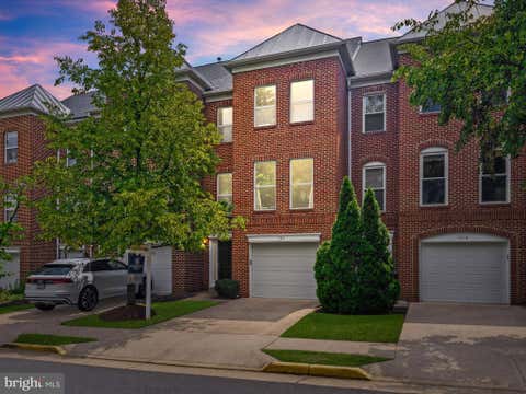 Photo of 1711 Blue Flint Court, RESTON, VA 20190 (MLS # VAFX2282516)