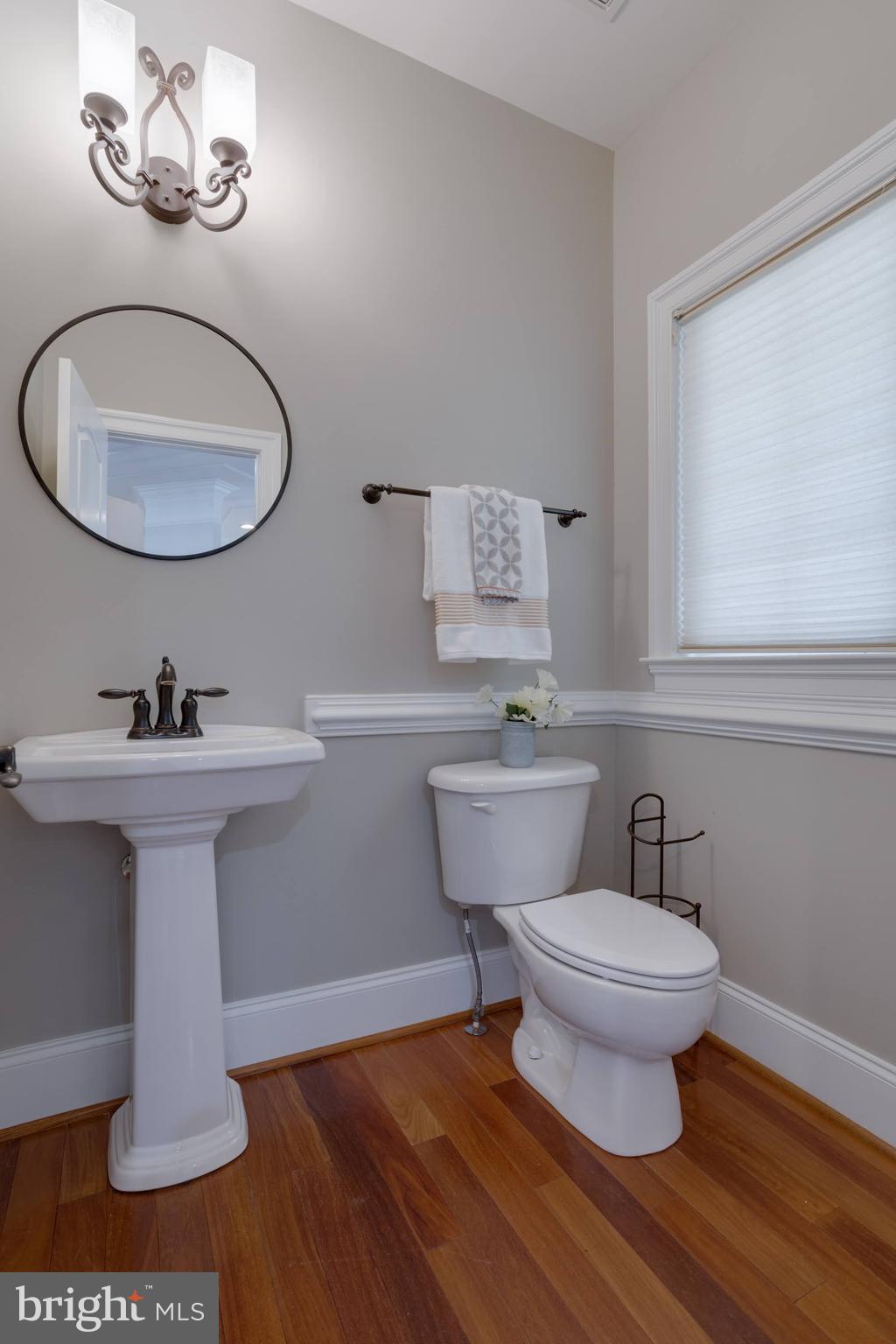 LAKEWOOD HILLS - Residential