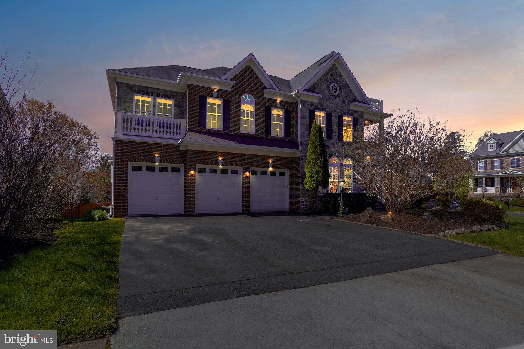 LAKEWOOD HILLS - Residential