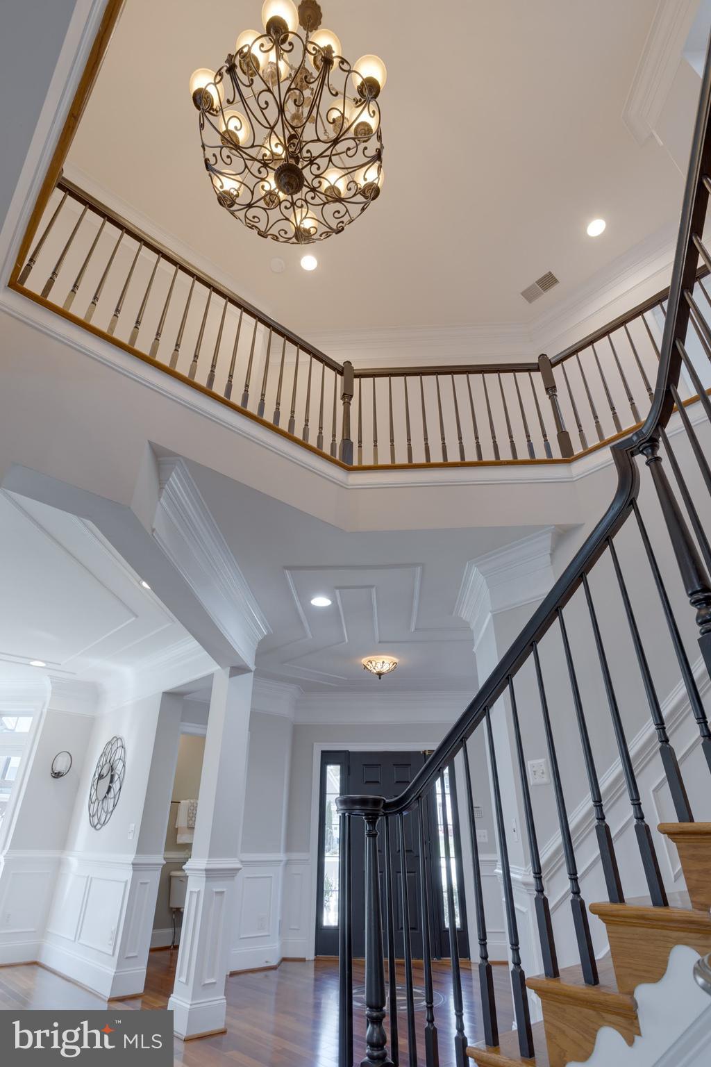 LAKEWOOD HILLS - Residential