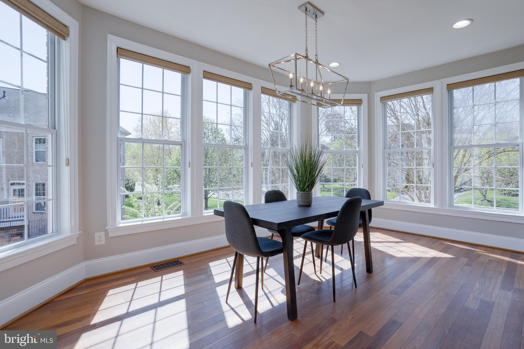 LAKEWOOD HILLS - Residential