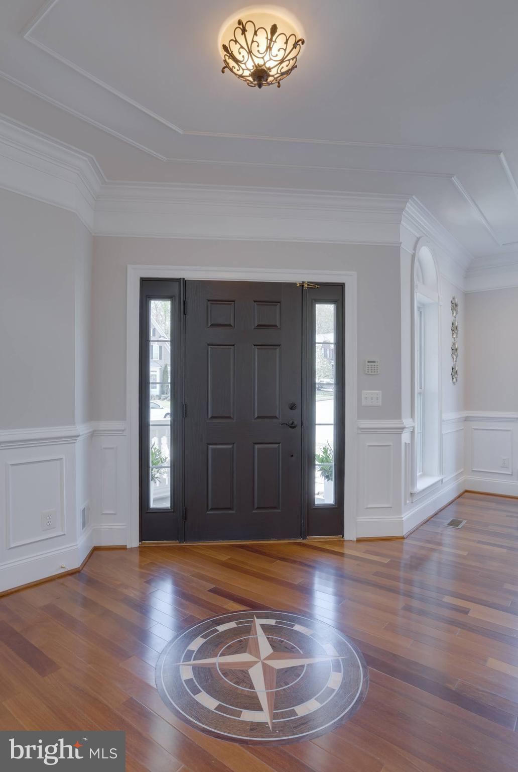 LAKEWOOD HILLS - Residential