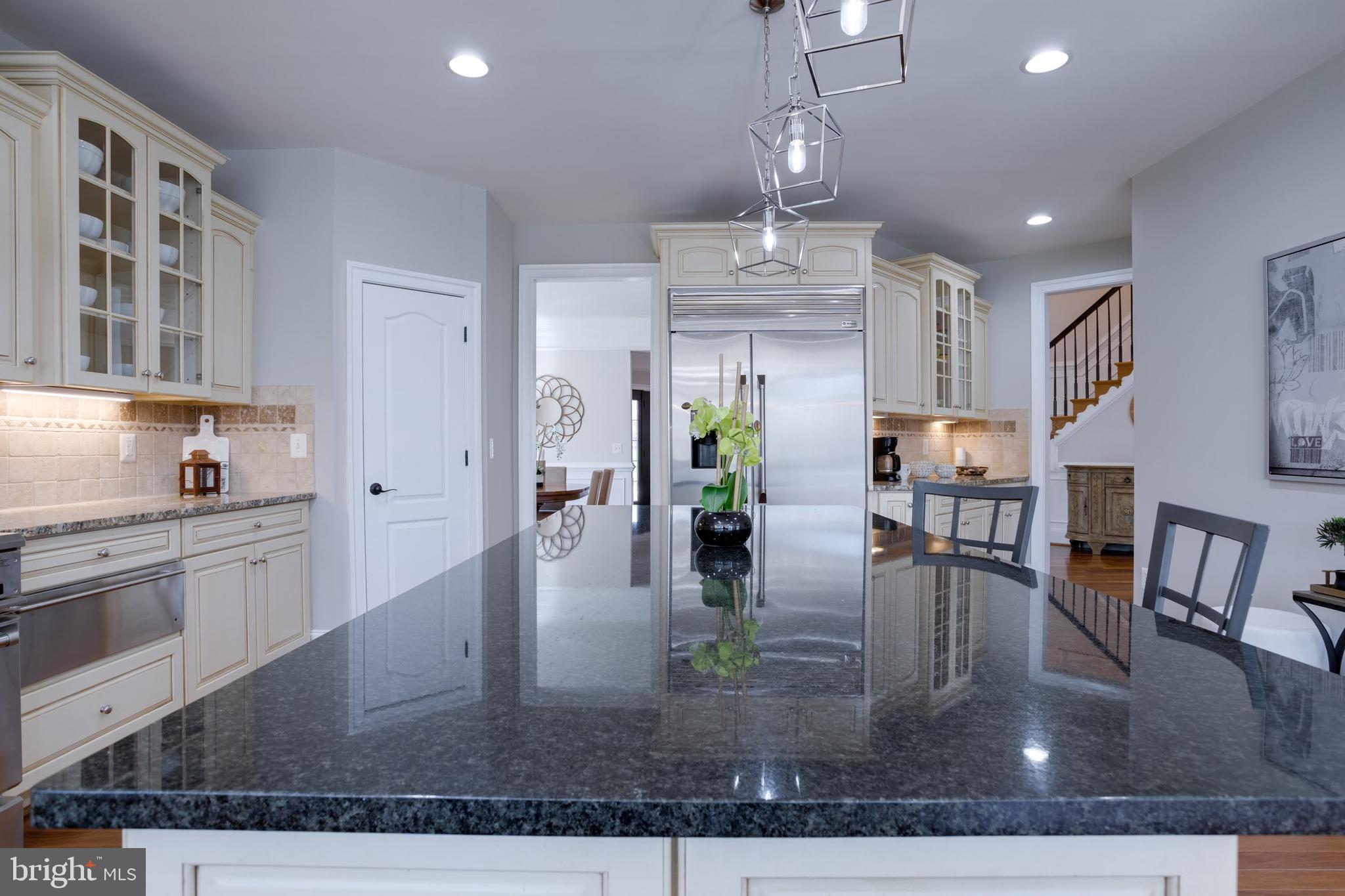 LAKEWOOD HILLS - Residential