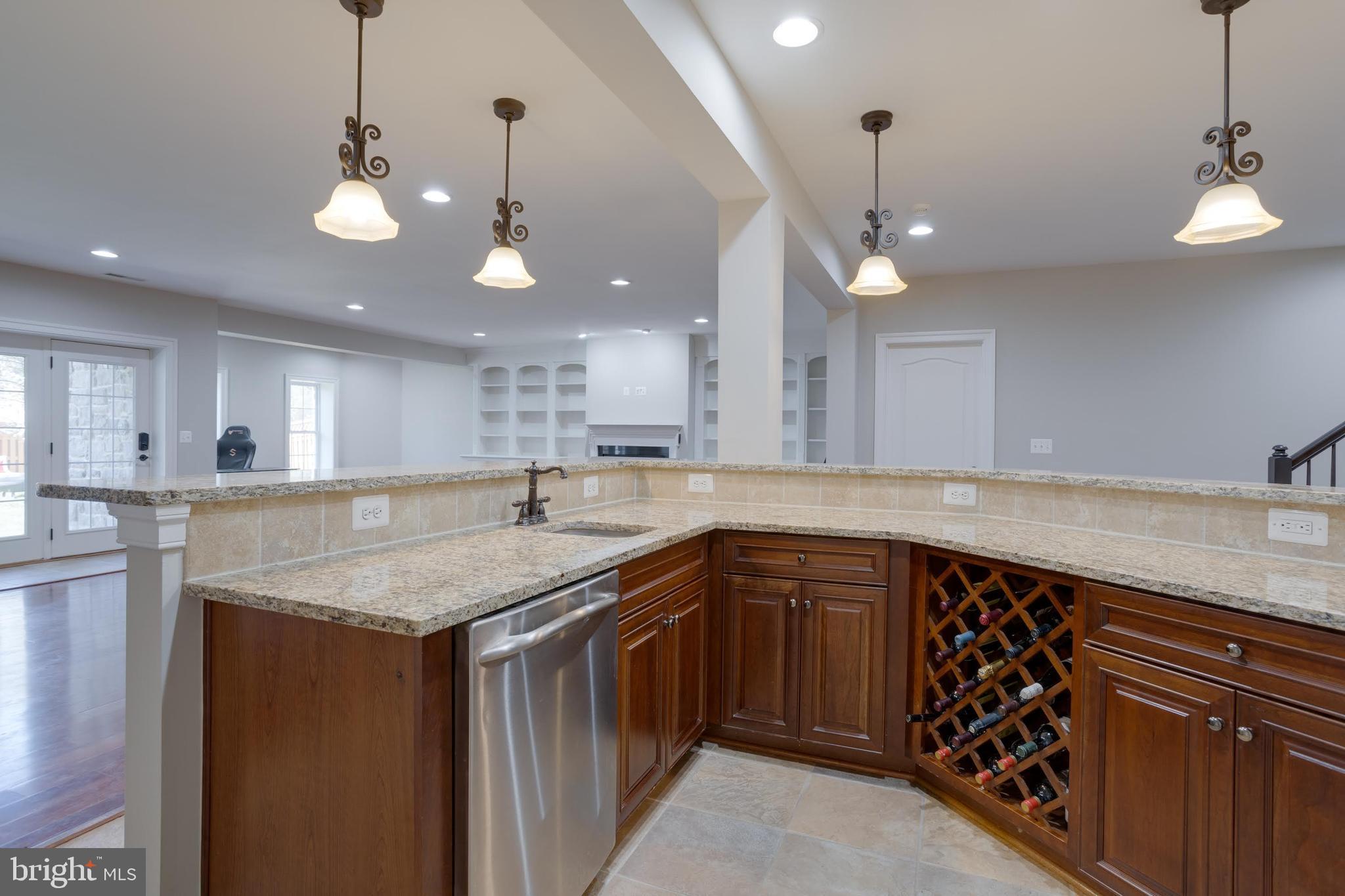 LAKEWOOD HILLS - Residential