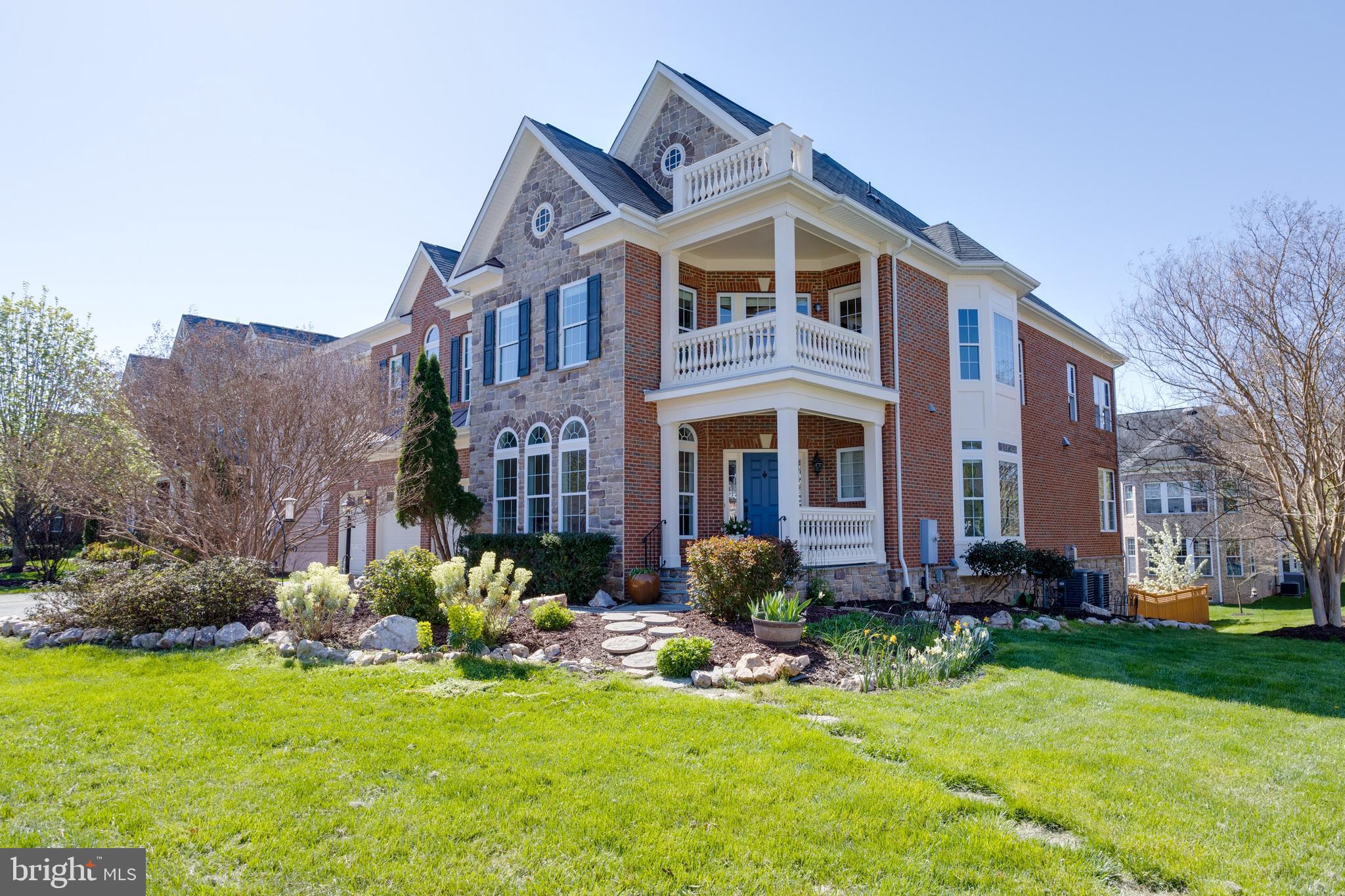 LAKEWOOD HILLS - Residential