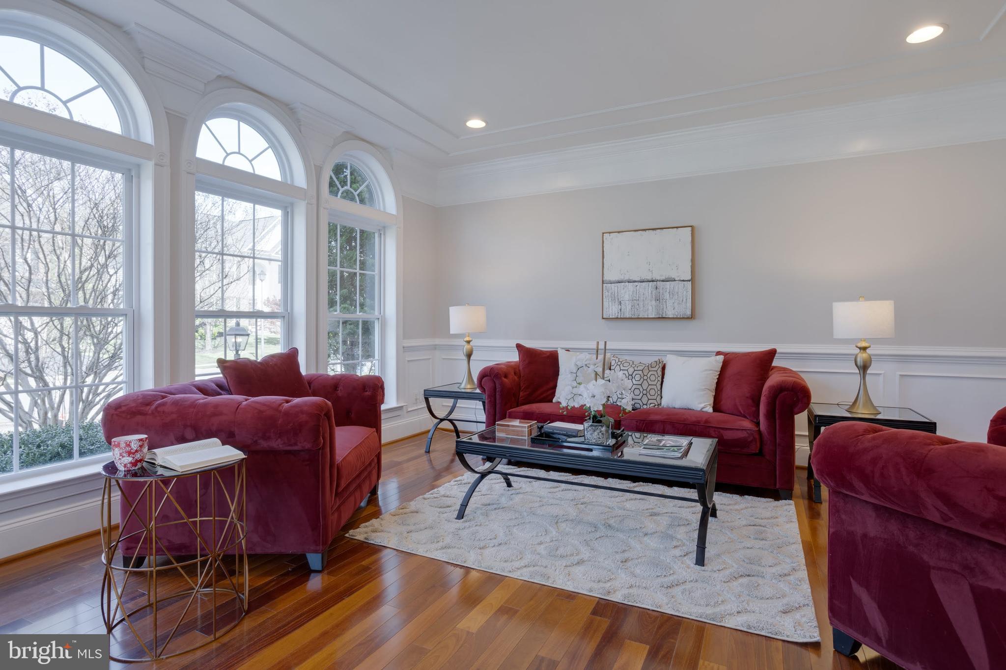 LAKEWOOD HILLS - Residential