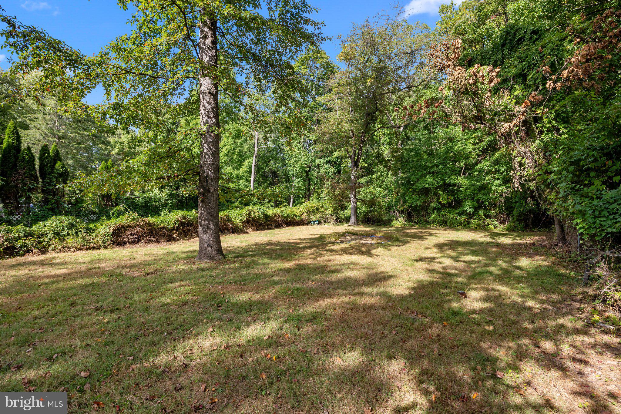 HUNTINGDON HILLS - Residential