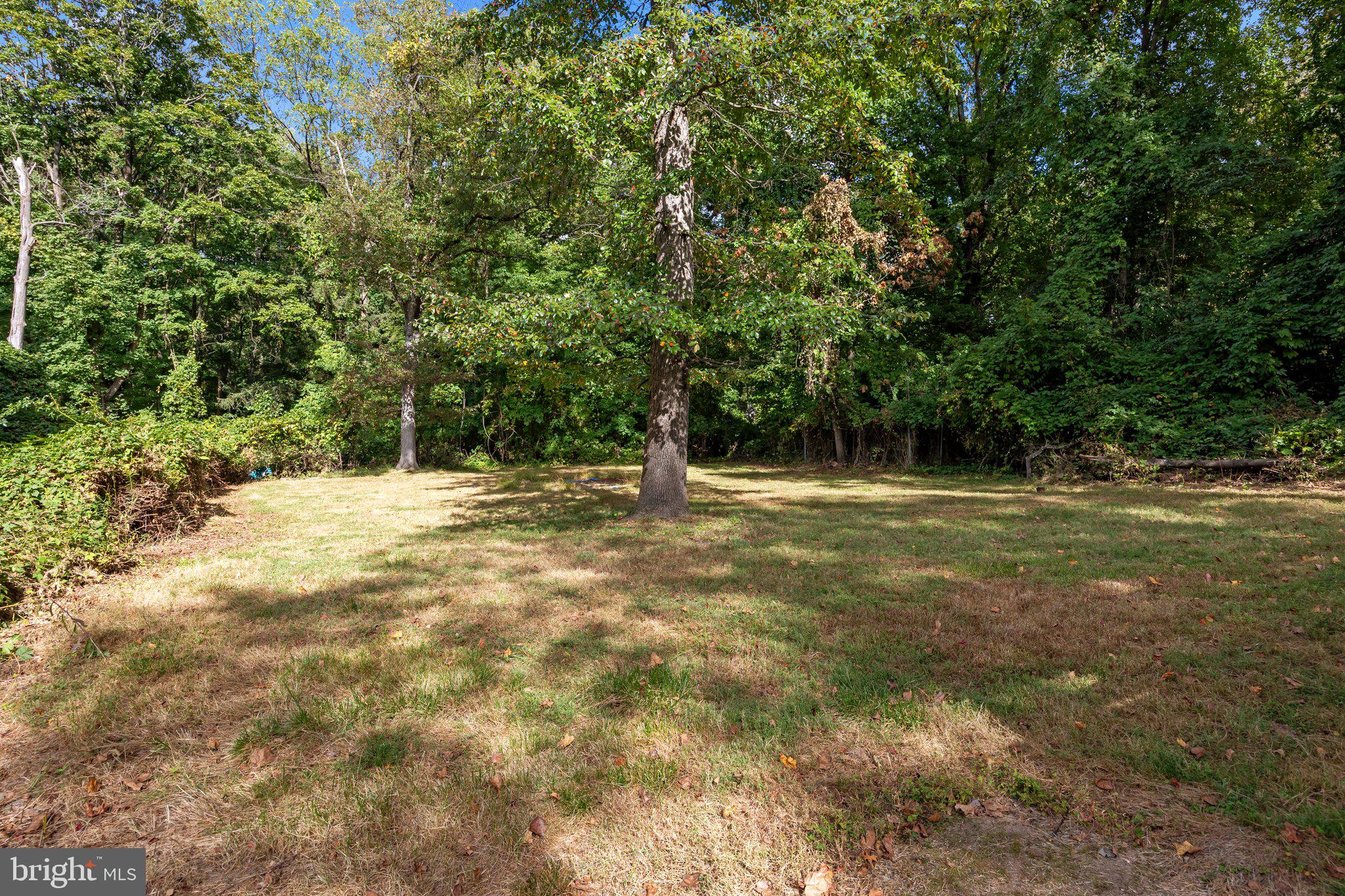 HUNTINGDON HILLS - Residential