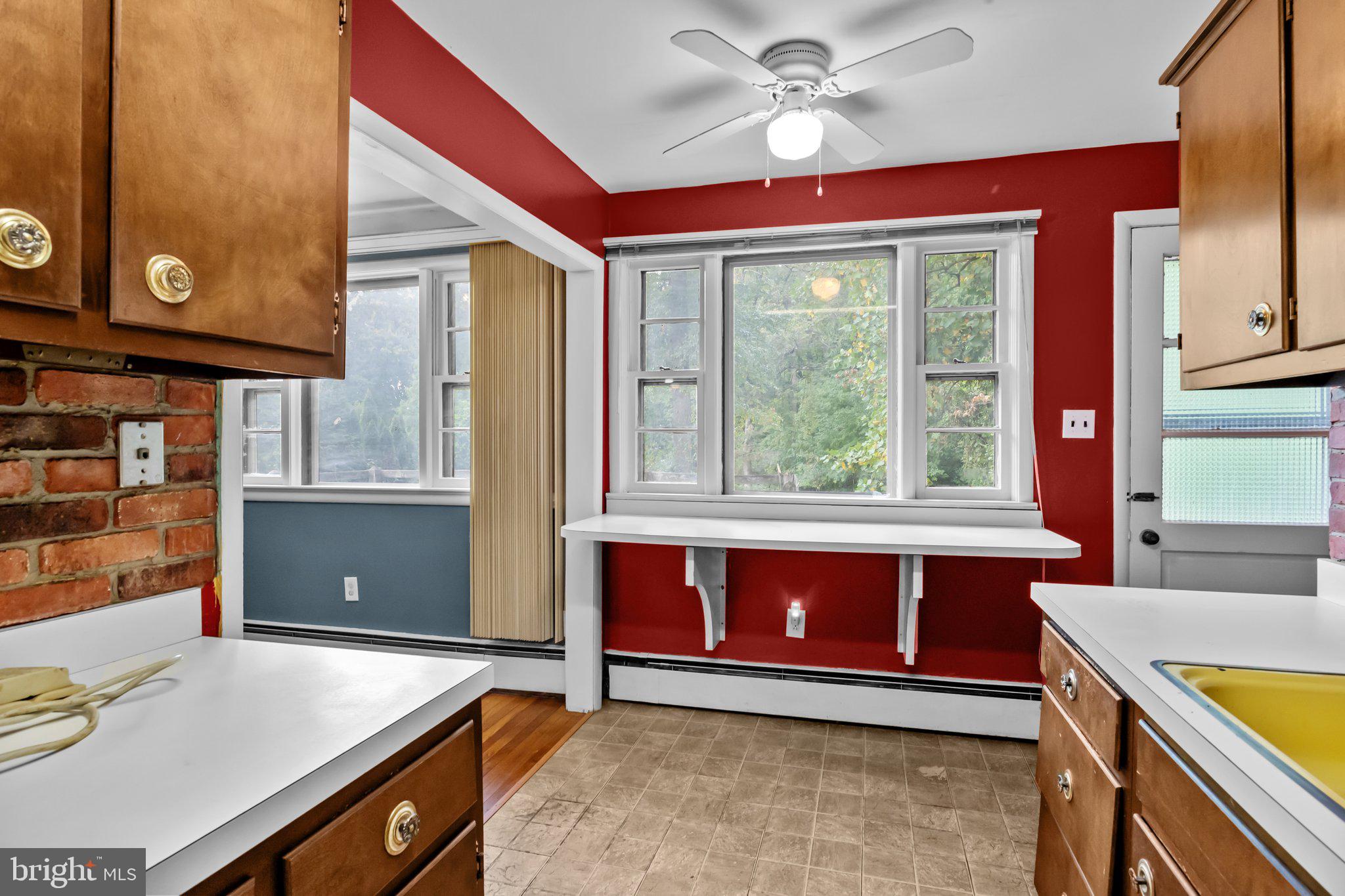 HUNTINGDON HILLS - Residential