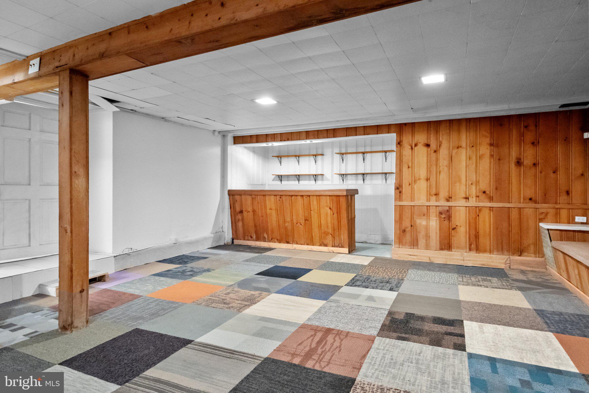 HUNTINGDON HILLS - Residential