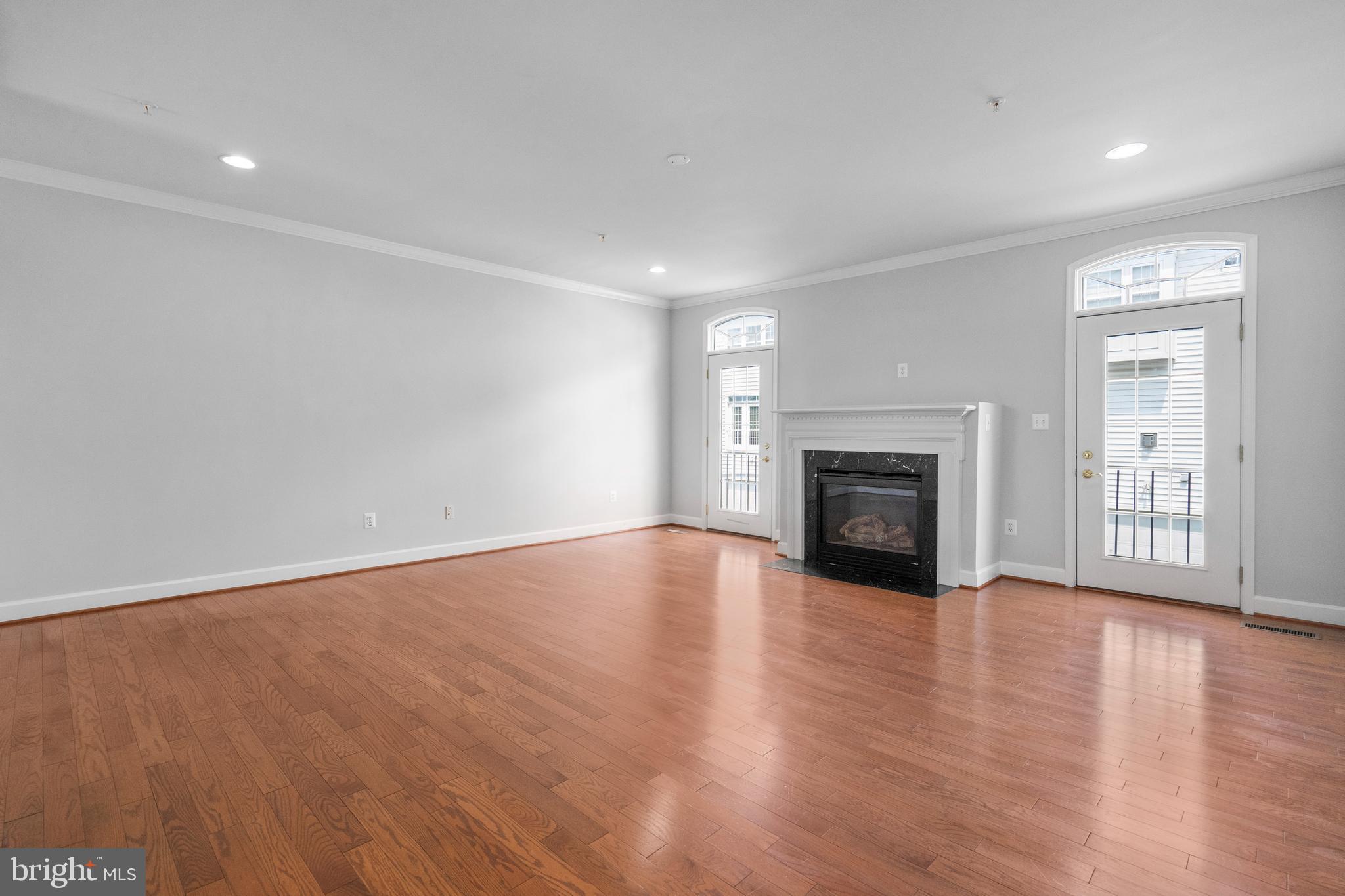 HIDDEN CREEK - Residential Lease