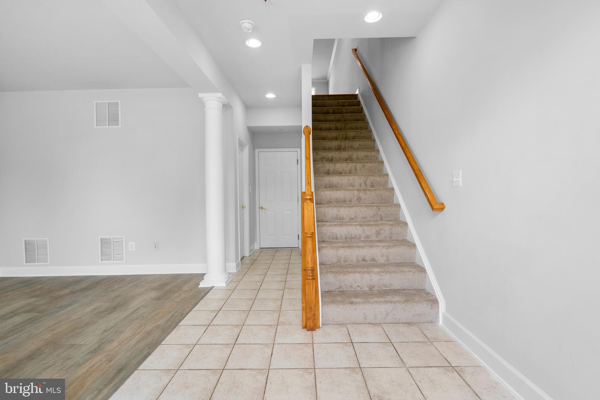 HIDDEN CREEK - Residential Lease