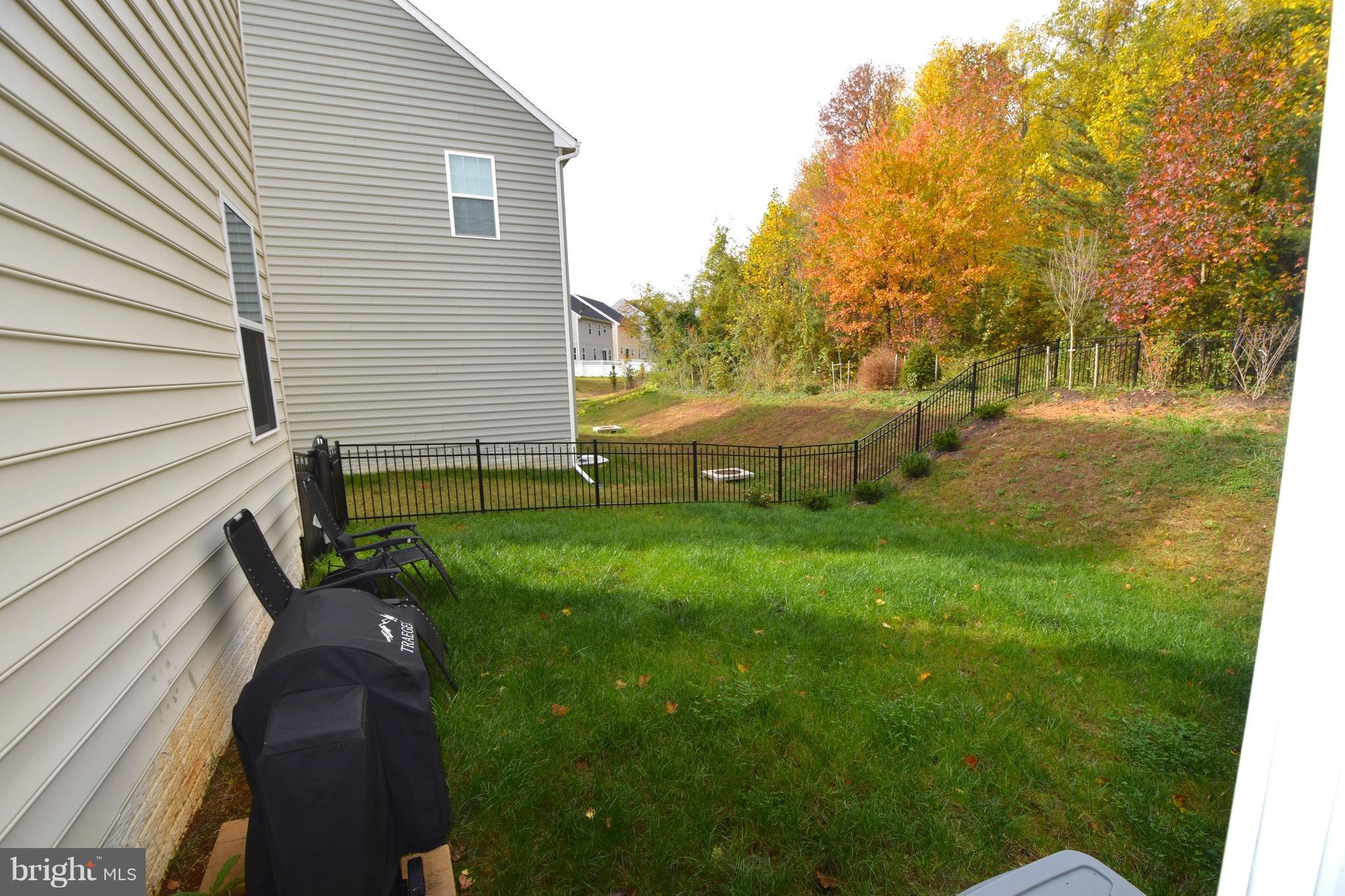 FIELDCREST - Residential