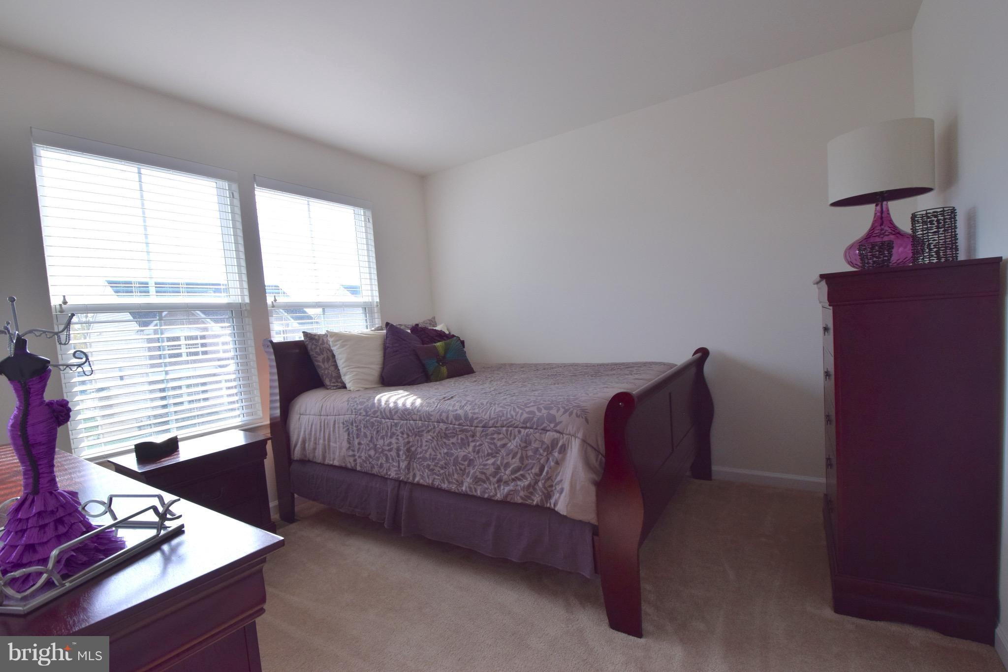 FIELDCREST - Residential