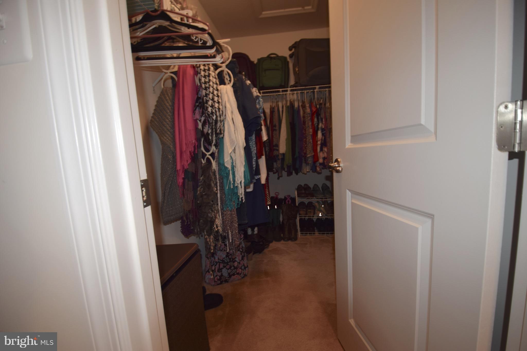 FIELDCREST - Residential