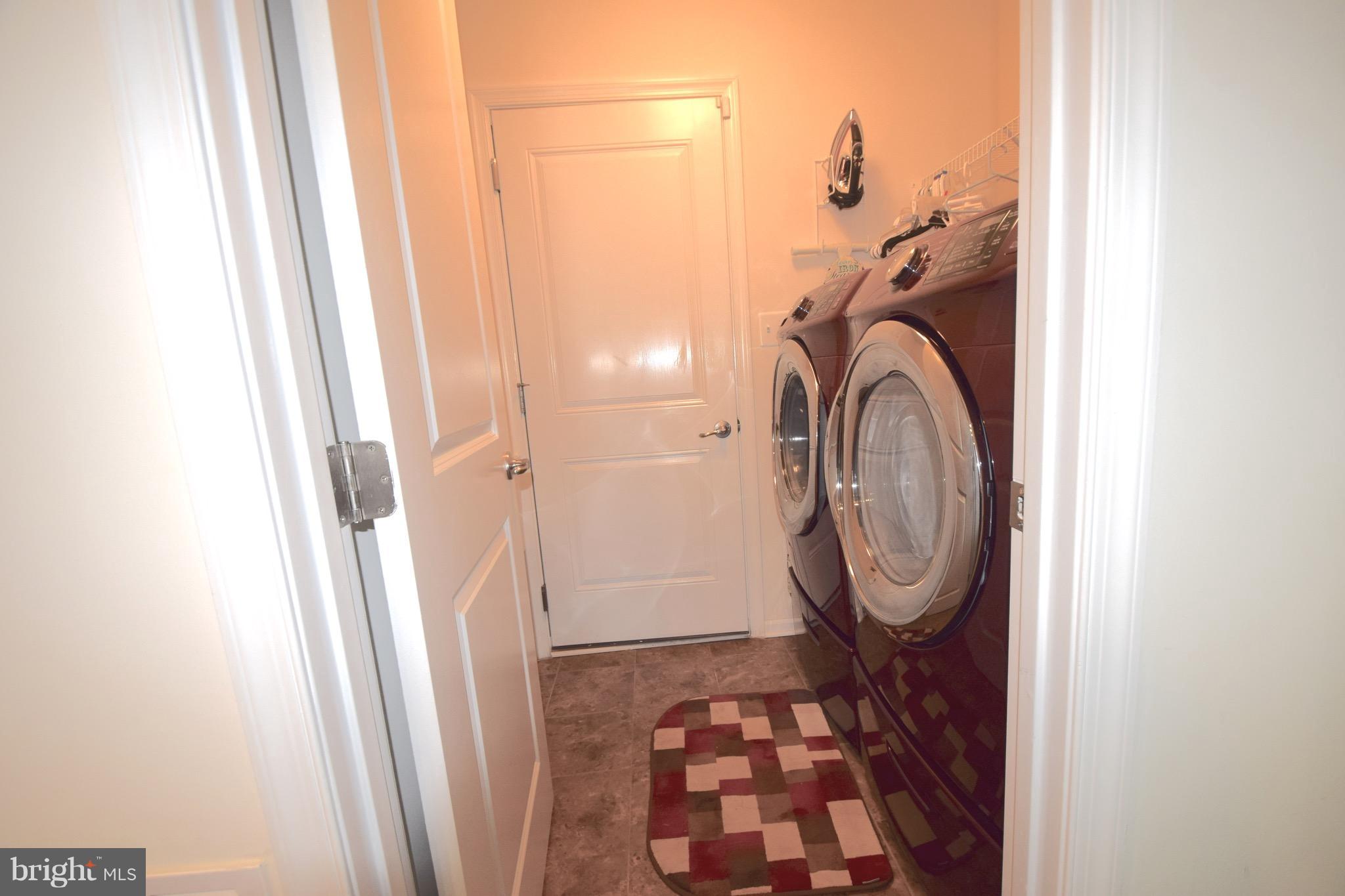 FIELDCREST - Residential