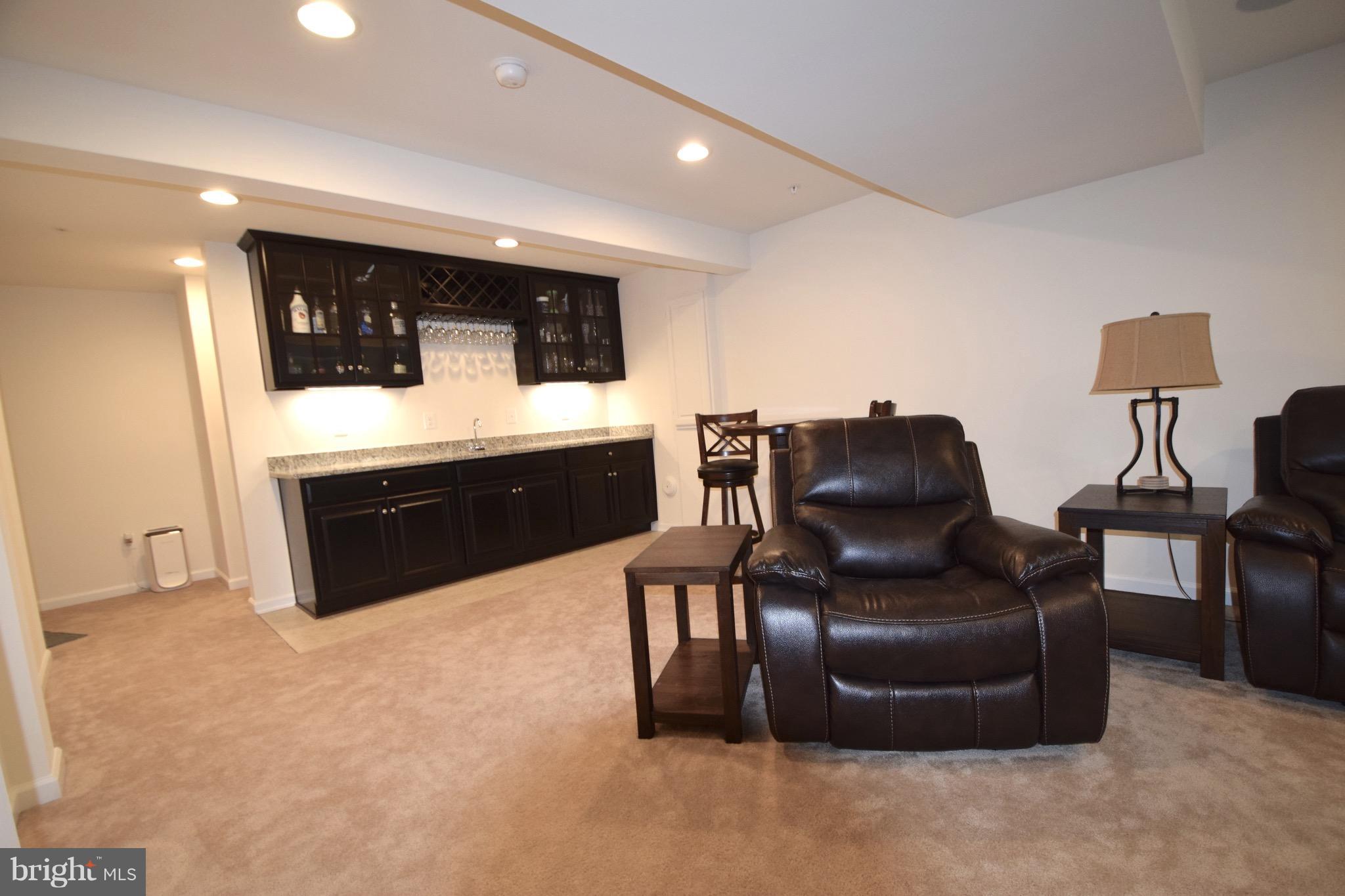 FIELDCREST - Residential