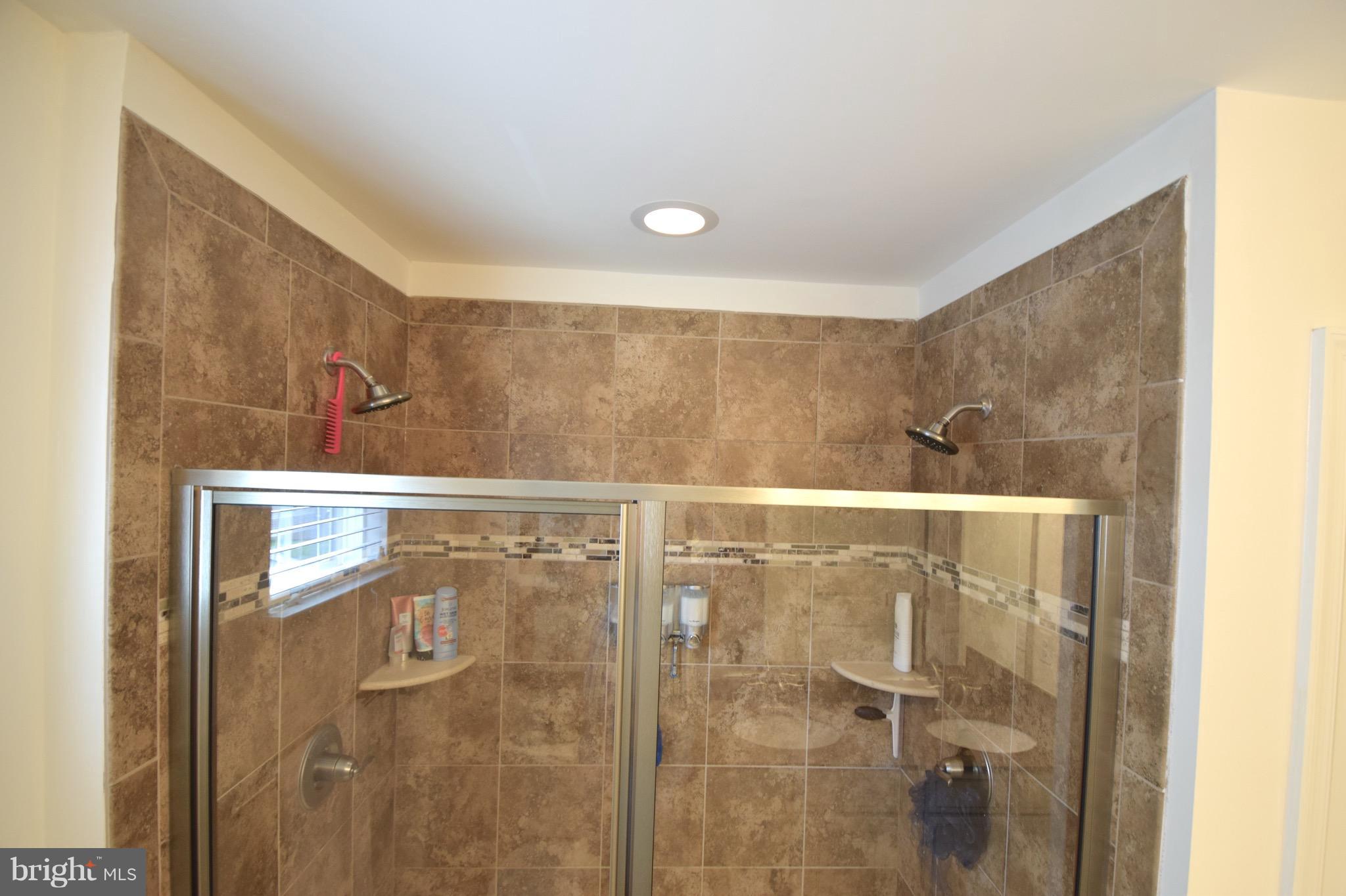 FIELDCREST - Residential