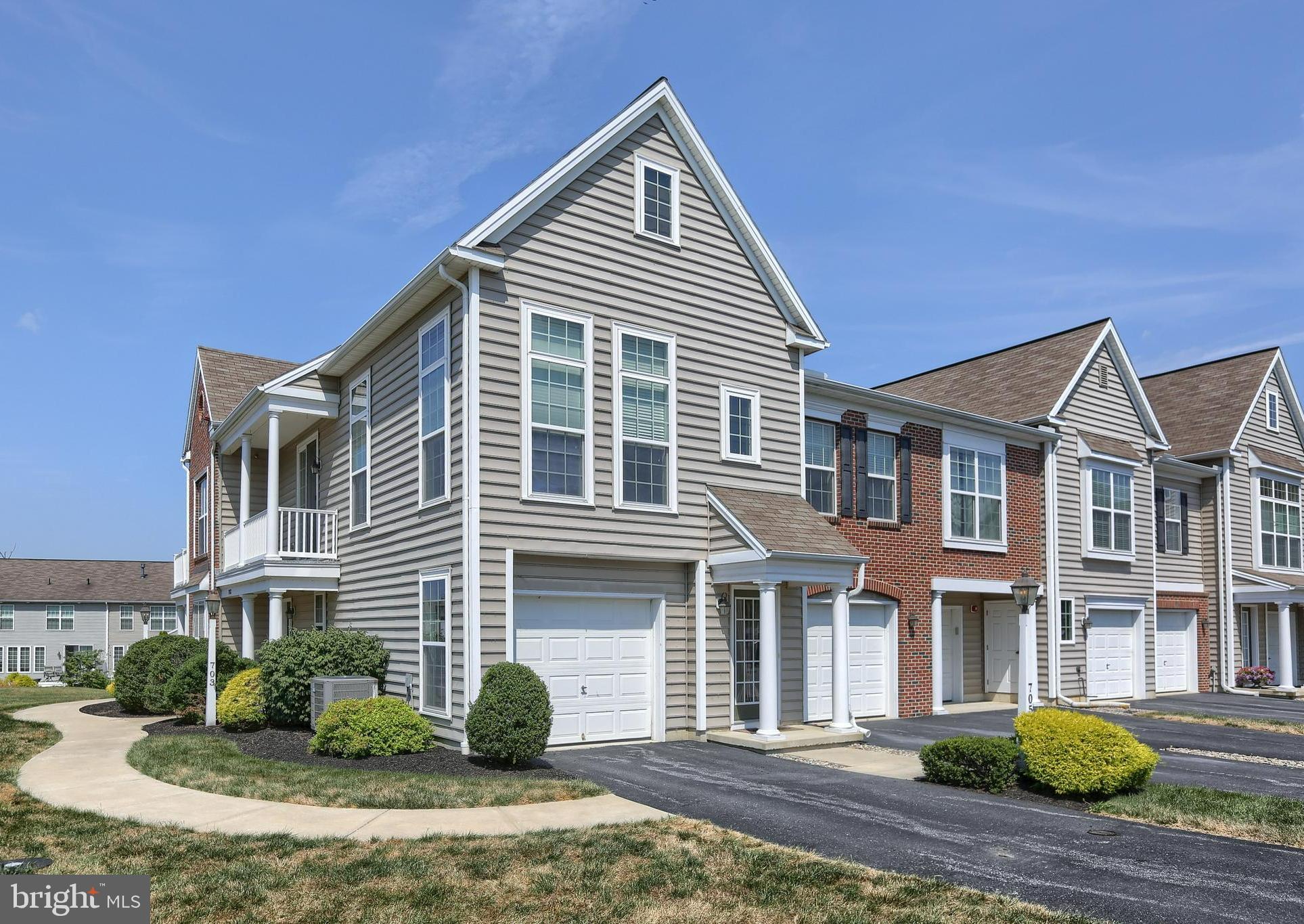 DEER RUN COMMONS - Residential Lease
