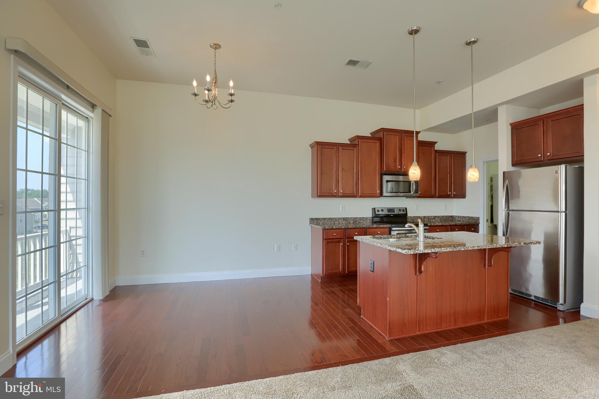 DEER RUN COMMONS - Residential Lease