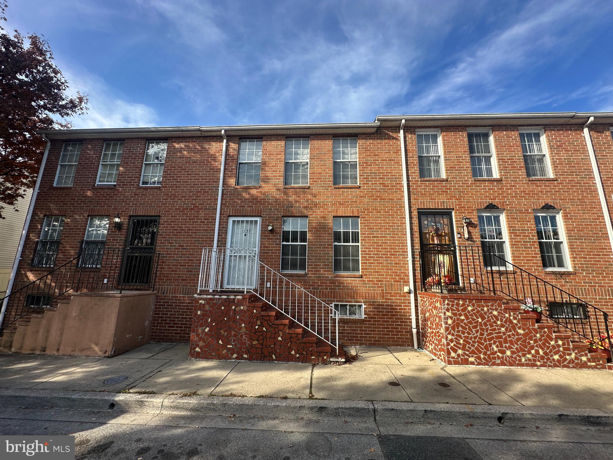 Welcome to this brick townhome in the neighborhood of Sandtown-Winchester in Baltimore, Maryland! Home features an open floor plan in the main level with vinyl plank flooring from the living room to dining area and a nice sized kitchen with wood cabinets and appliances, which is adjacent to the dining room. Venturing to the upper level, you will find a full bath with soaking tub and three bedrooms with built-in closets, including the primary bedroom. The lower level has a recreation room, a half bath, and a utility room. The rear fenced yard is great for outdoor fun! Home is close to daily conveniences. It is 6 minutes walking distance to restaurants, fruit & vegetables store and recreation center. In addition, it is 7 minutes car travel to Mondawmin Mall and Lexington Market.