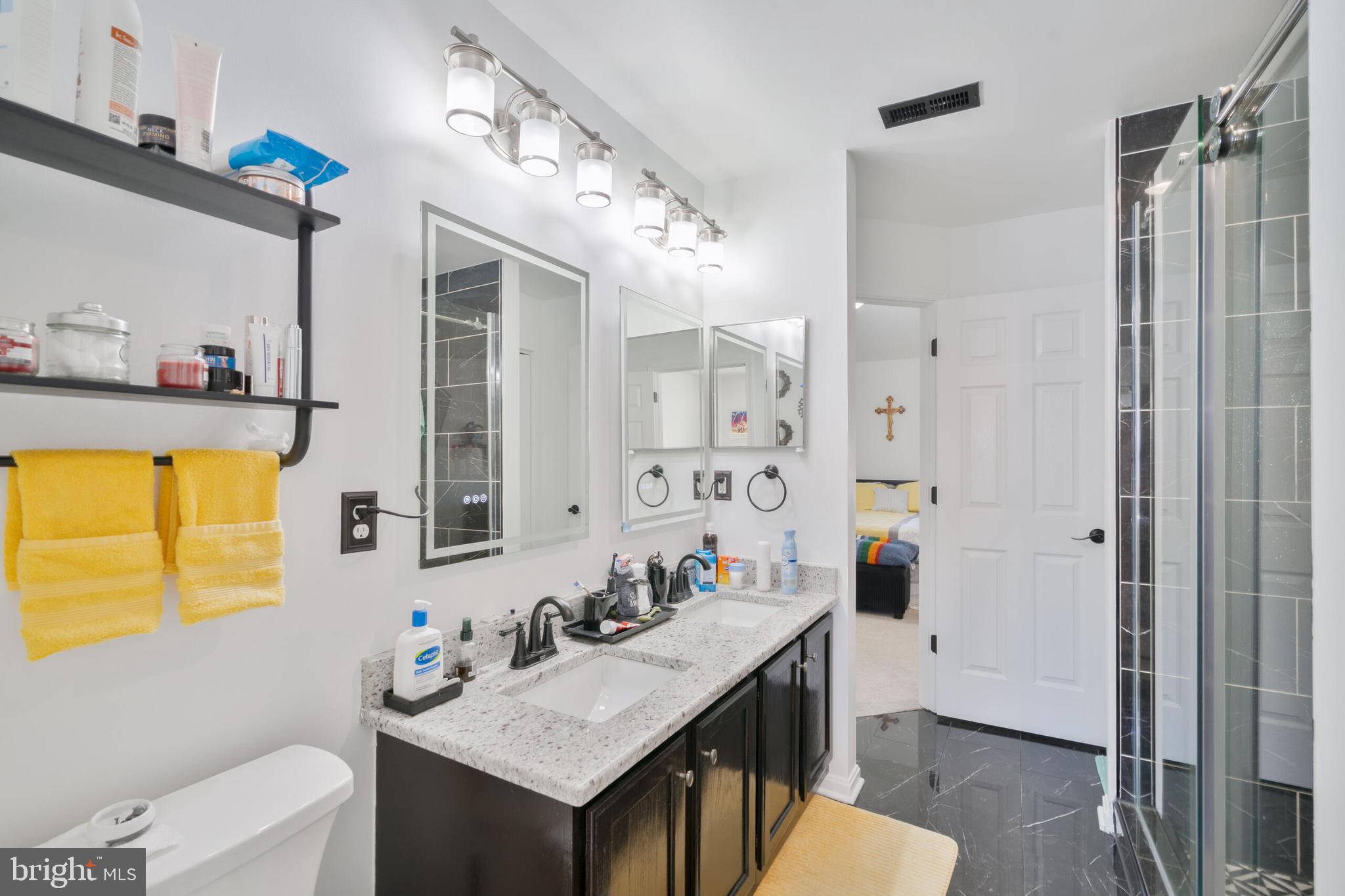 TRAILSIDE - Residential Lease