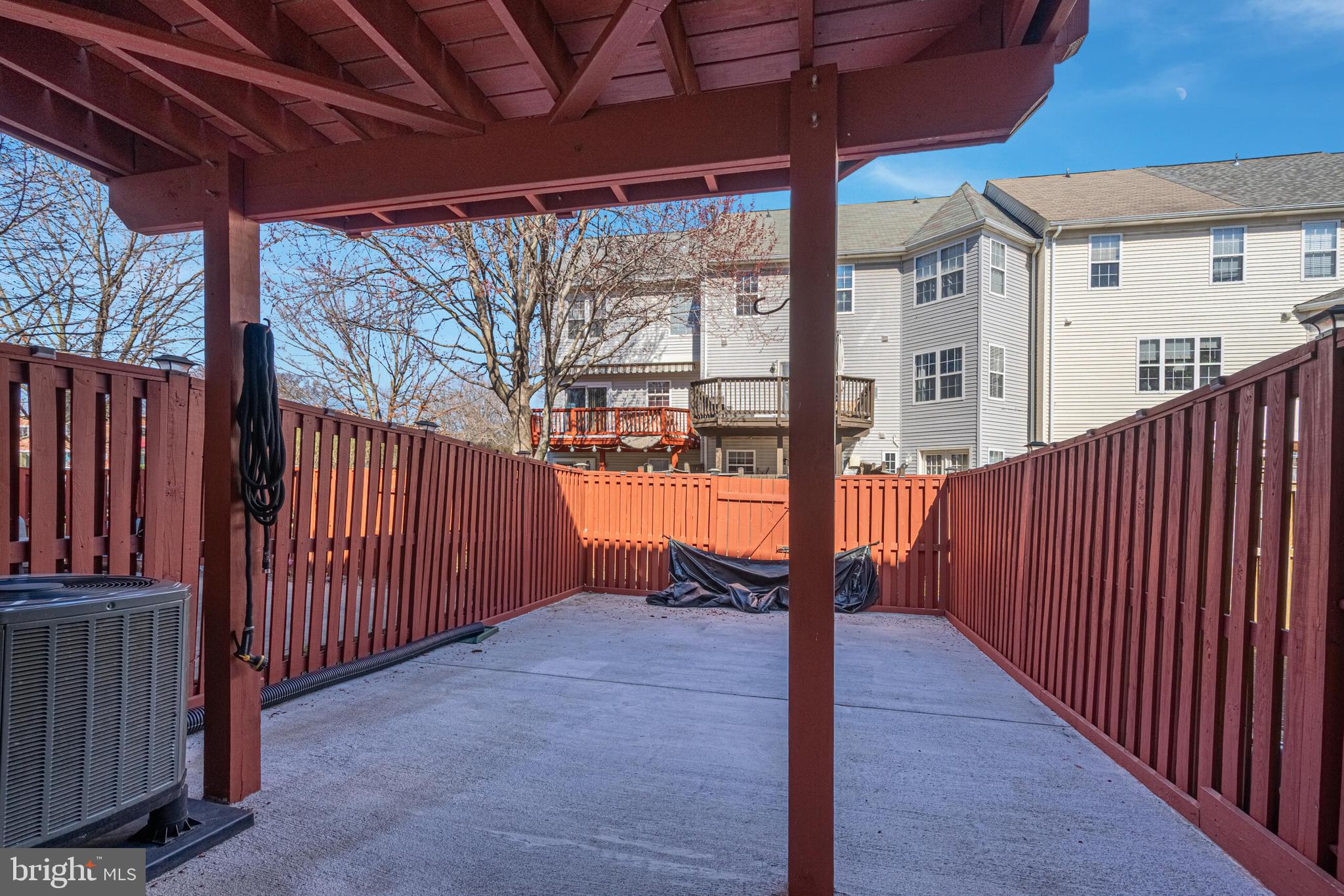 TRAILSIDE - Residential Lease