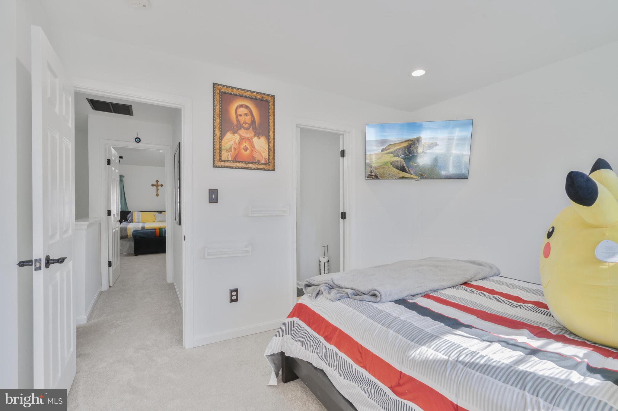 TRAILSIDE - Residential Lease