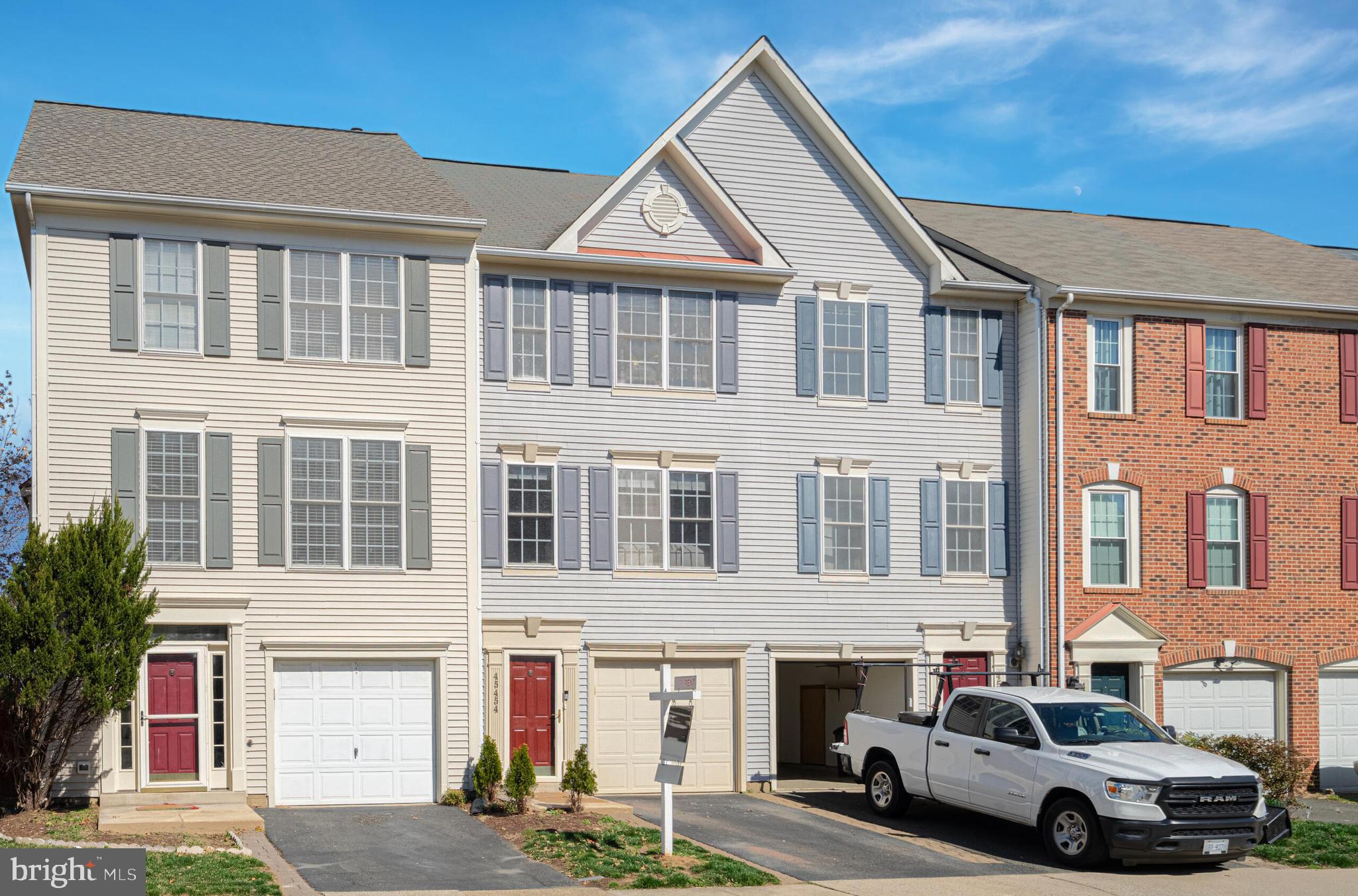 TRAILSIDE - Residential Lease