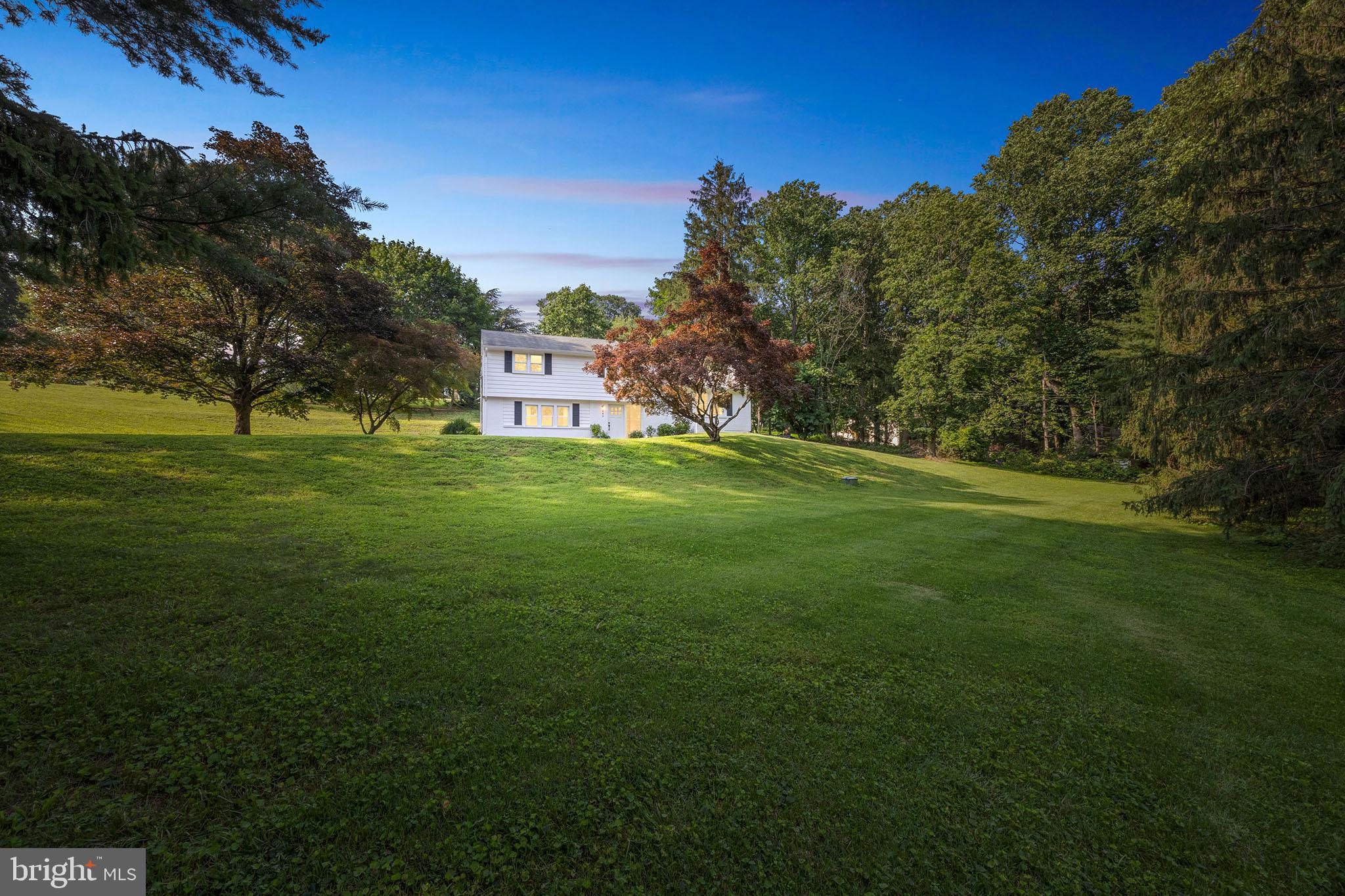 549 E LAFAYETTE DRIVE