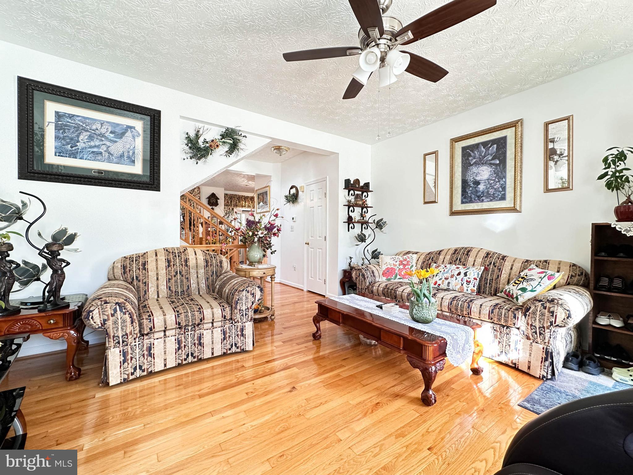 RUSSETT - Residential