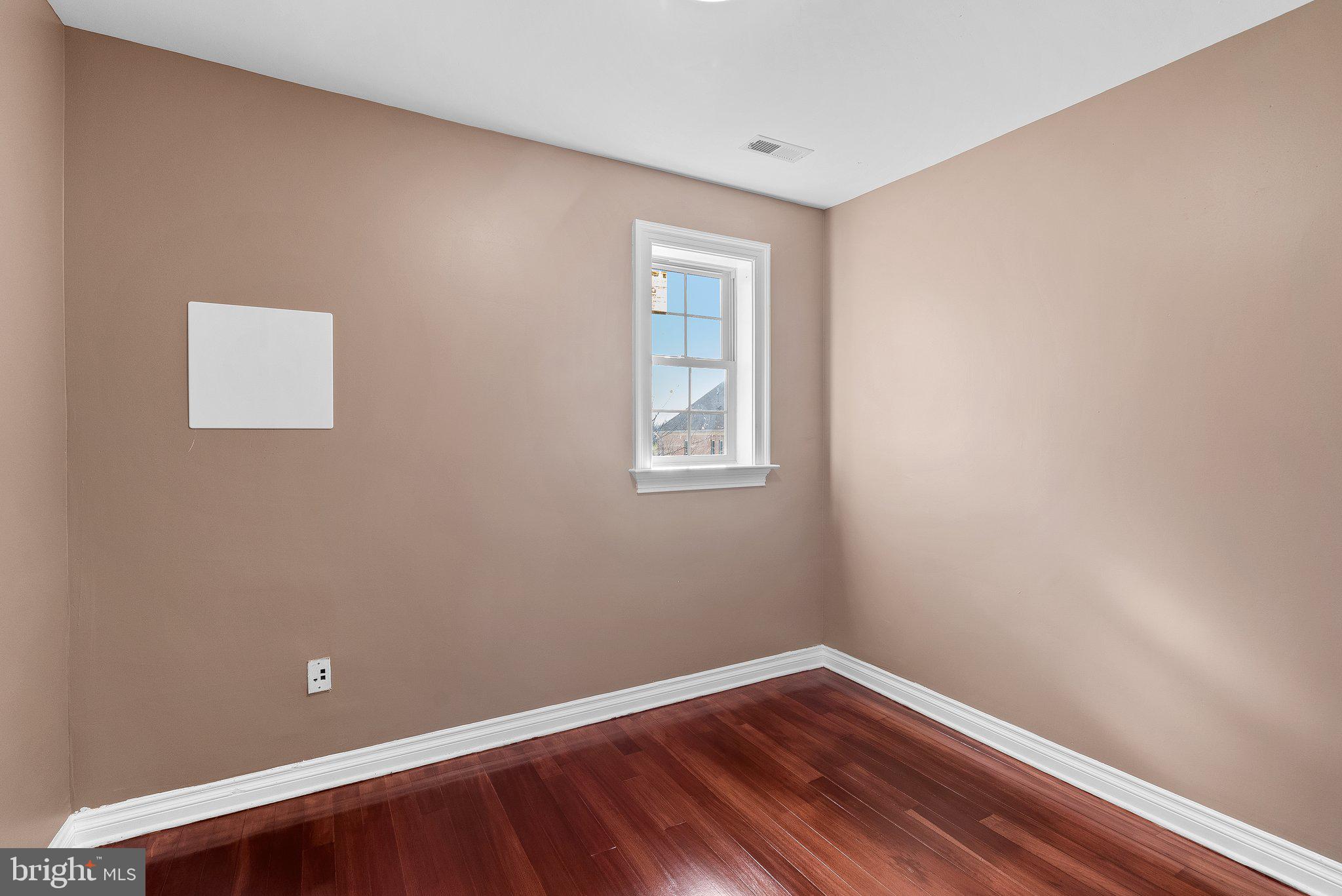 COLESVILLE OUTSIDE - Residential