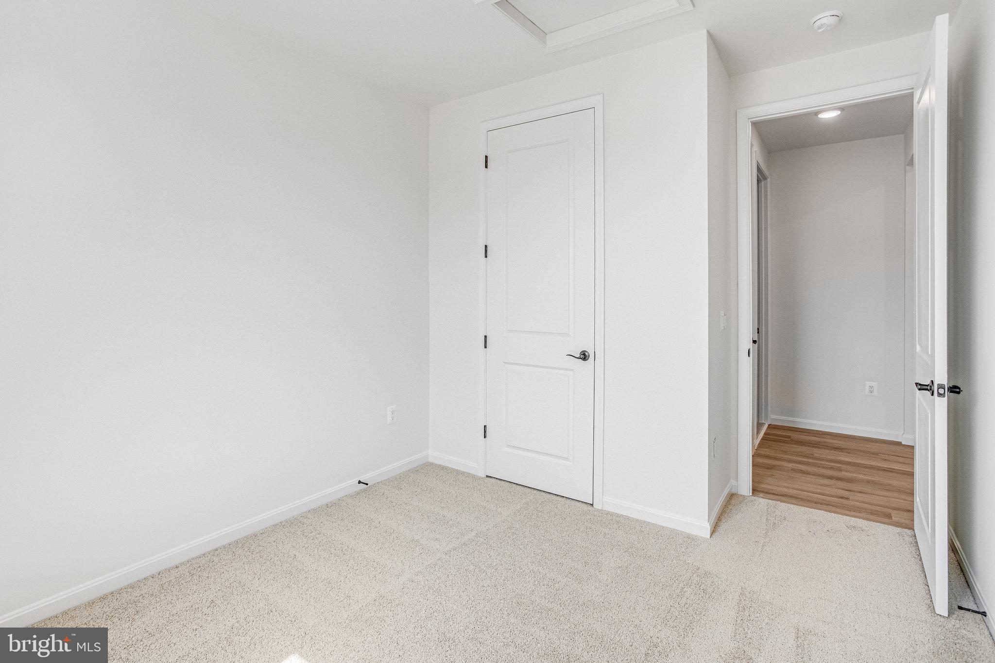 SEASONS AT ROUND MILL MEADOWS - Residential