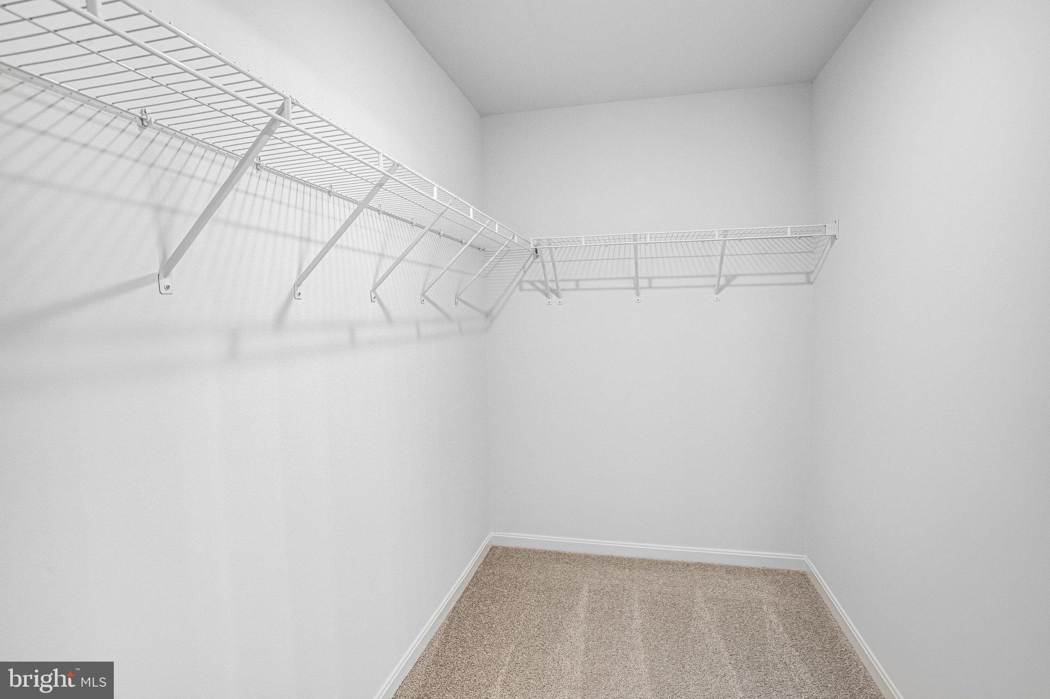 SEASONS AT ROUND MILL MEADOWS - Residential