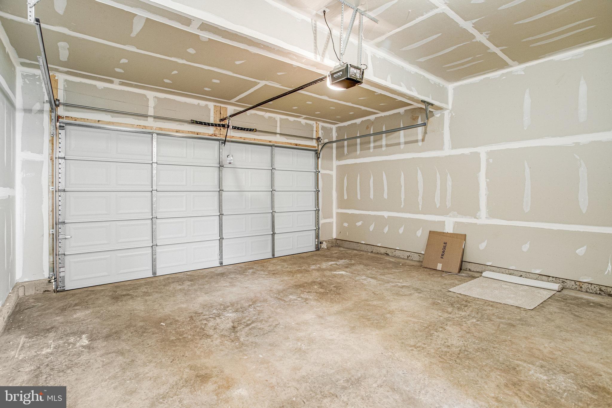 SEASONS AT ROUND MILL MEADOWS - Residential