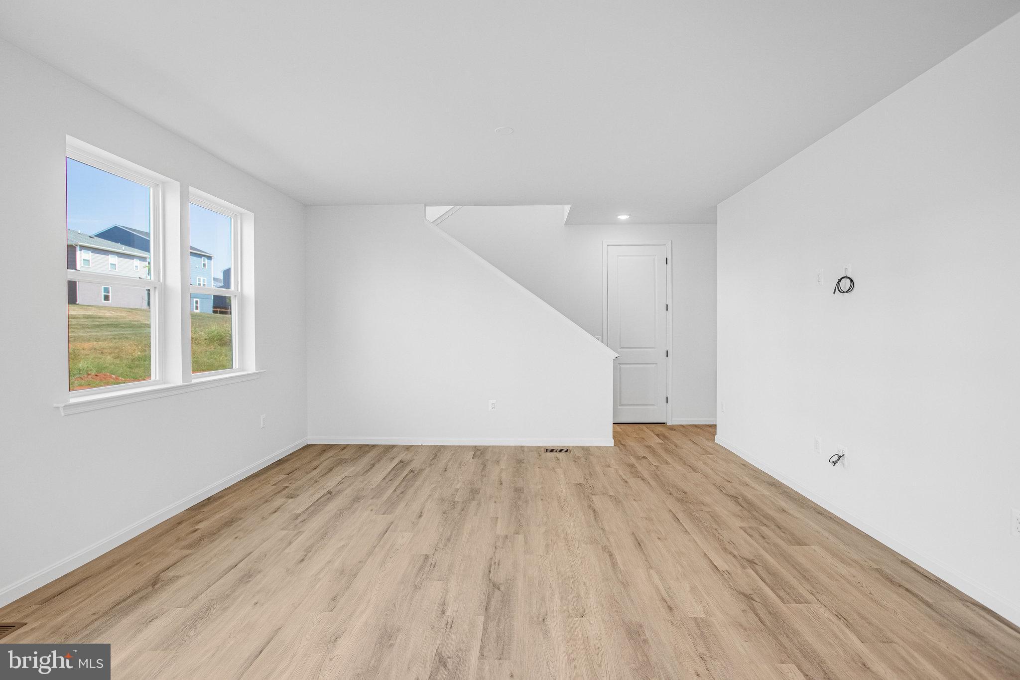 SEASONS AT ROUND MILL MEADOWS - Residential