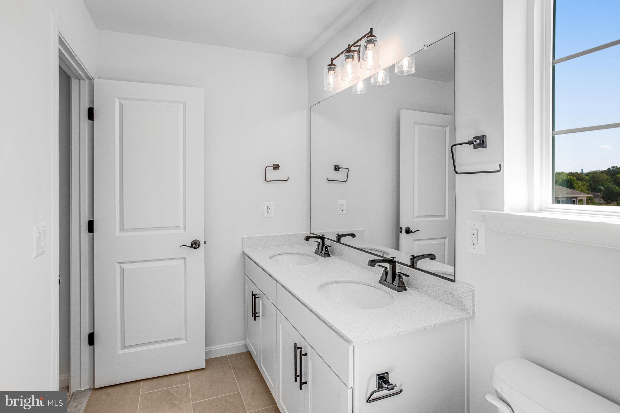 SEASONS AT ROUND MILL MEADOWS - Residential